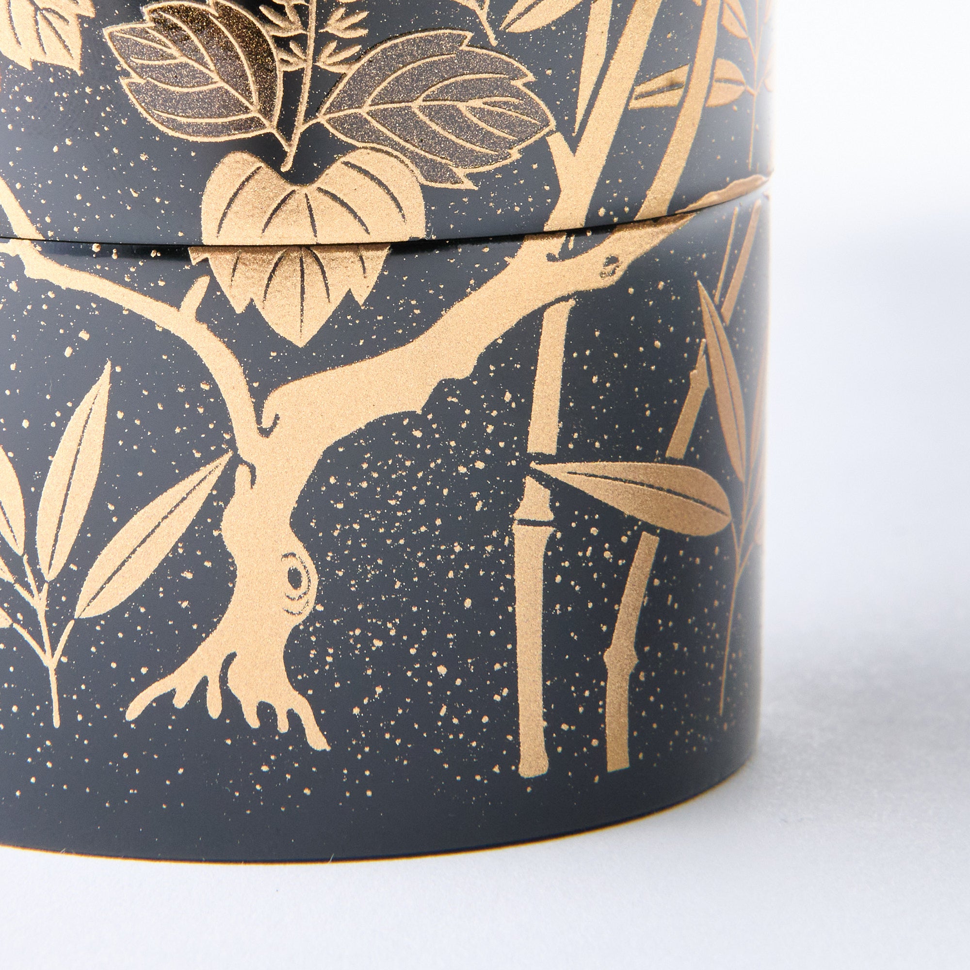 Golden Sasagiri Nakatsugi Matcha Container