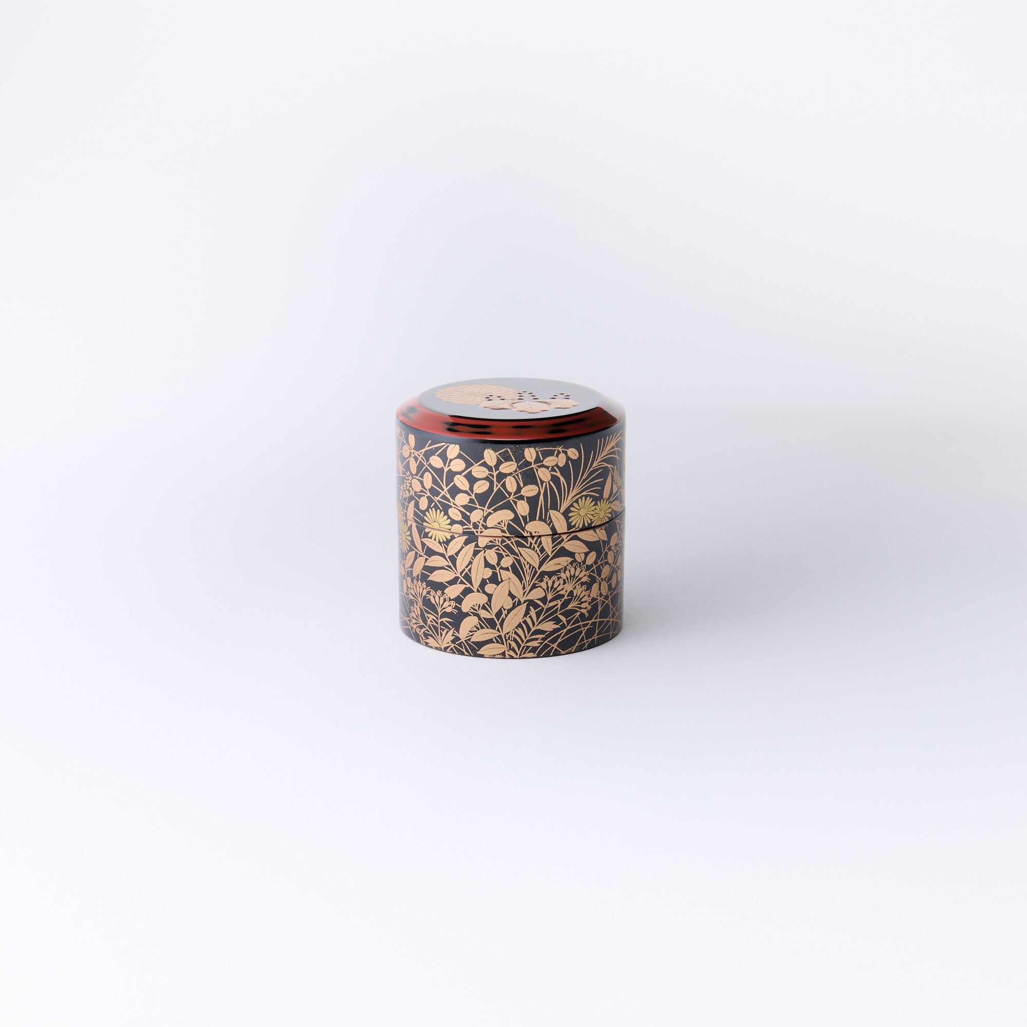 Golden Chrysanthemum and Paulownia Nakatsugi Matcha Container