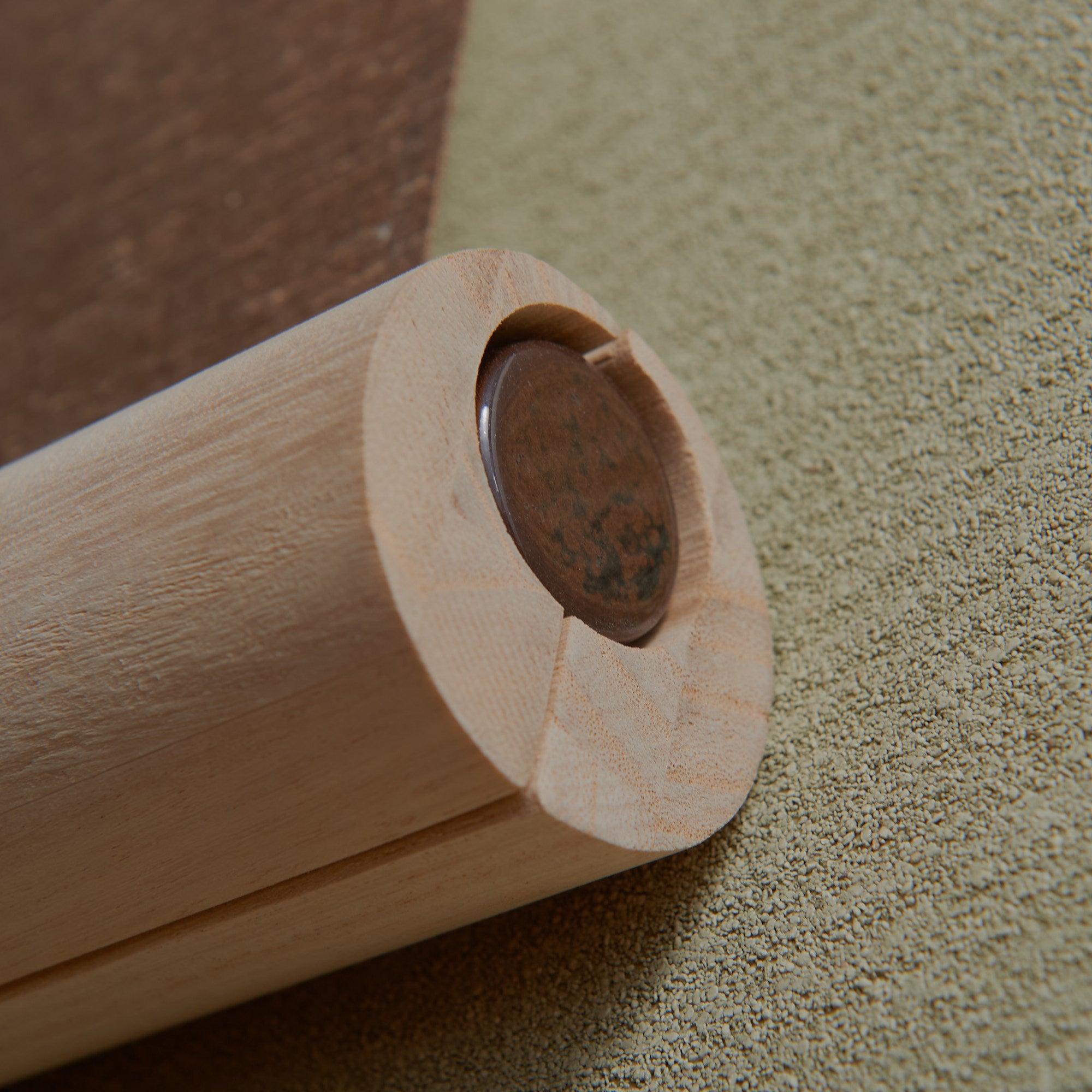 Aka-Fuji Kakejiku Hanging Scroll