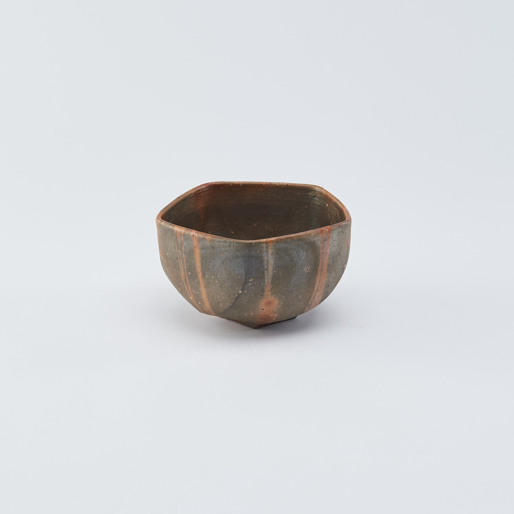 Shimmering Stripe Five-Sided Matcha Bowl