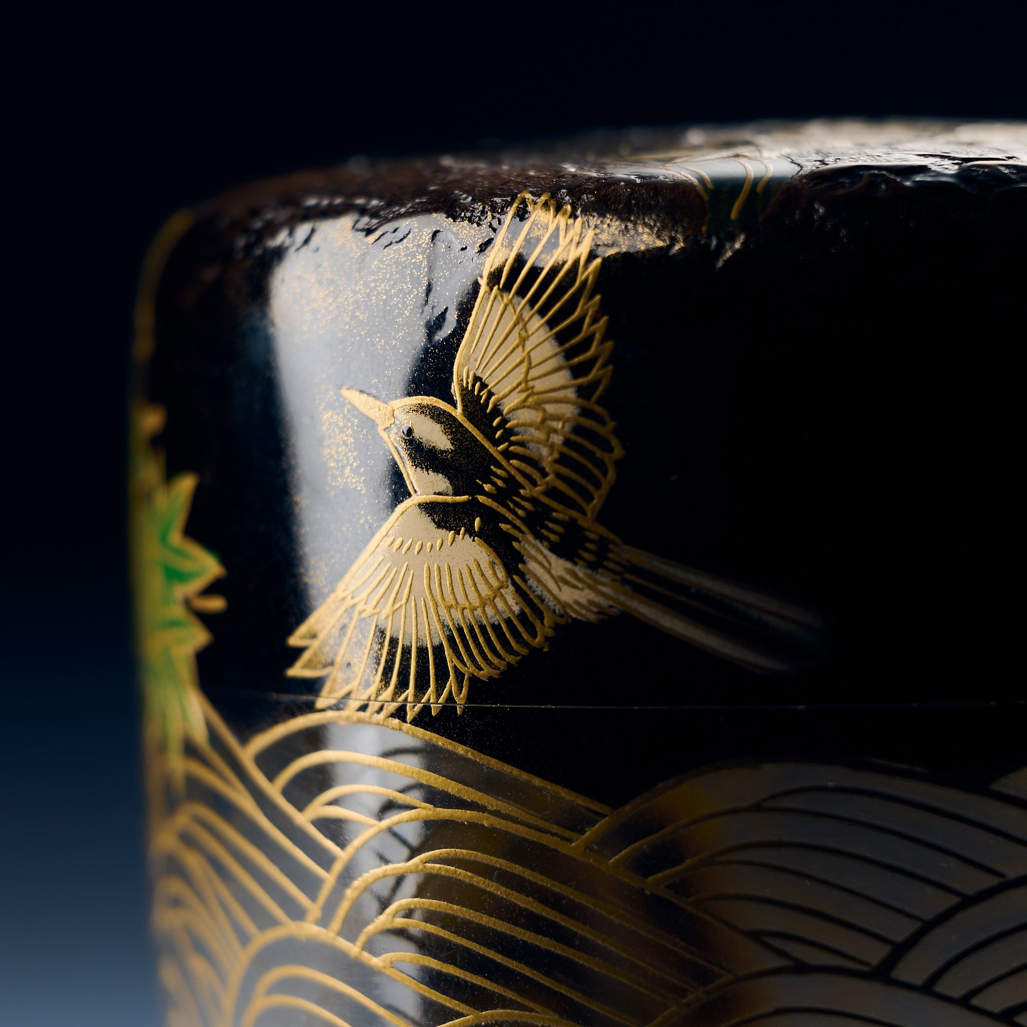 Wagtails at the Waterfall Natsume Matcha Container