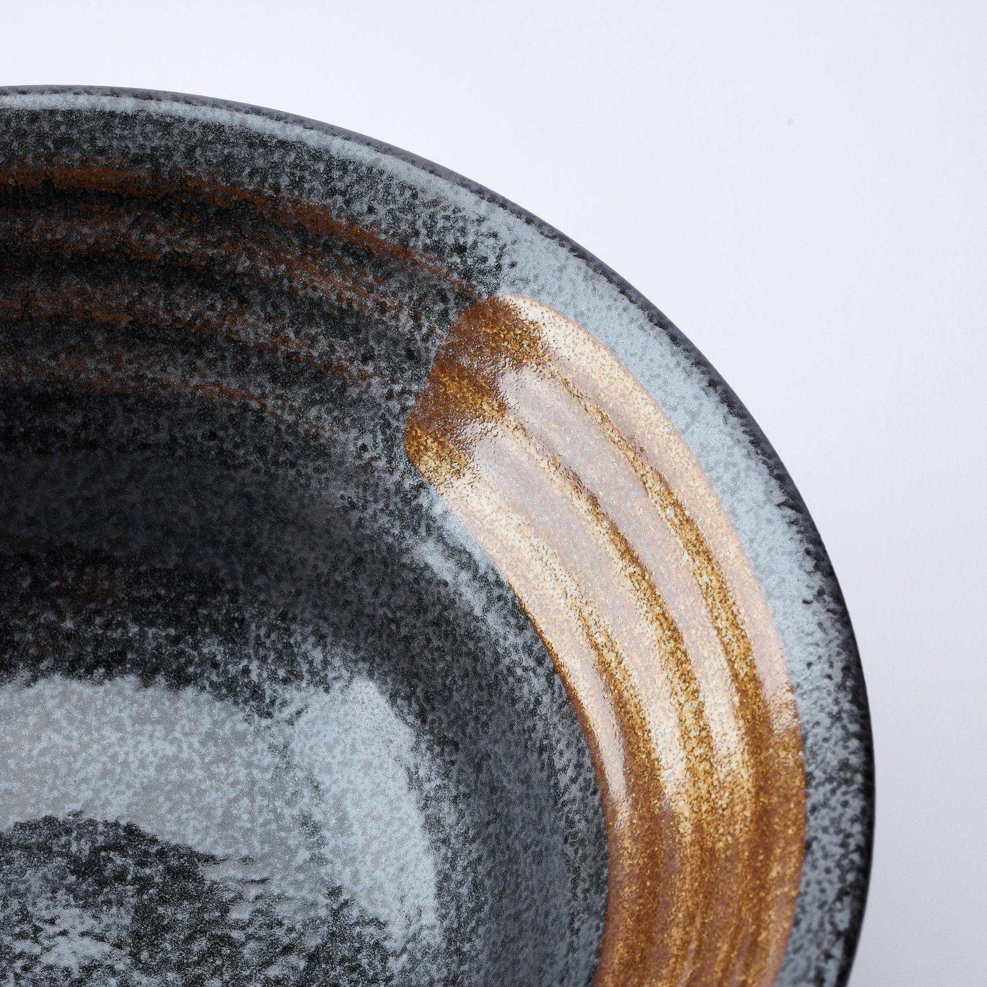 Black Hakeme Ramen Bowl 8.9 IN