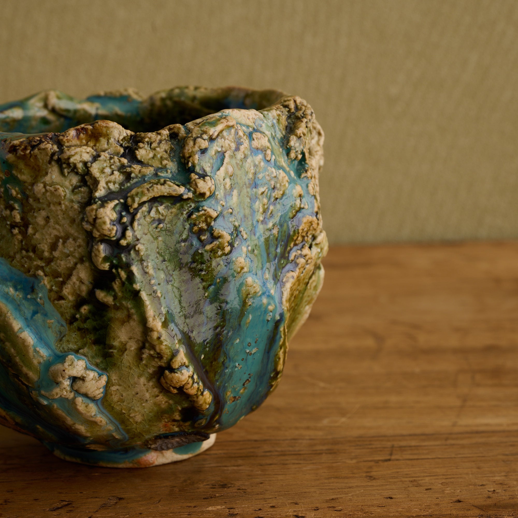 Oribe Earthen Wave Matcha Bowl