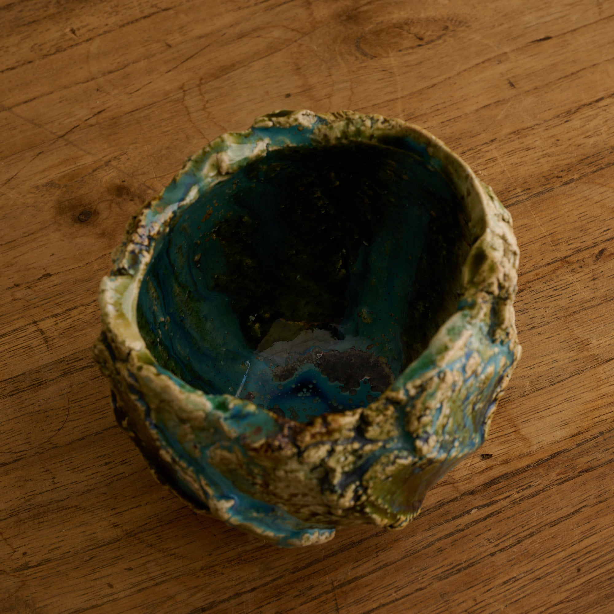 Oribe Earthen Wave Matcha Bowl