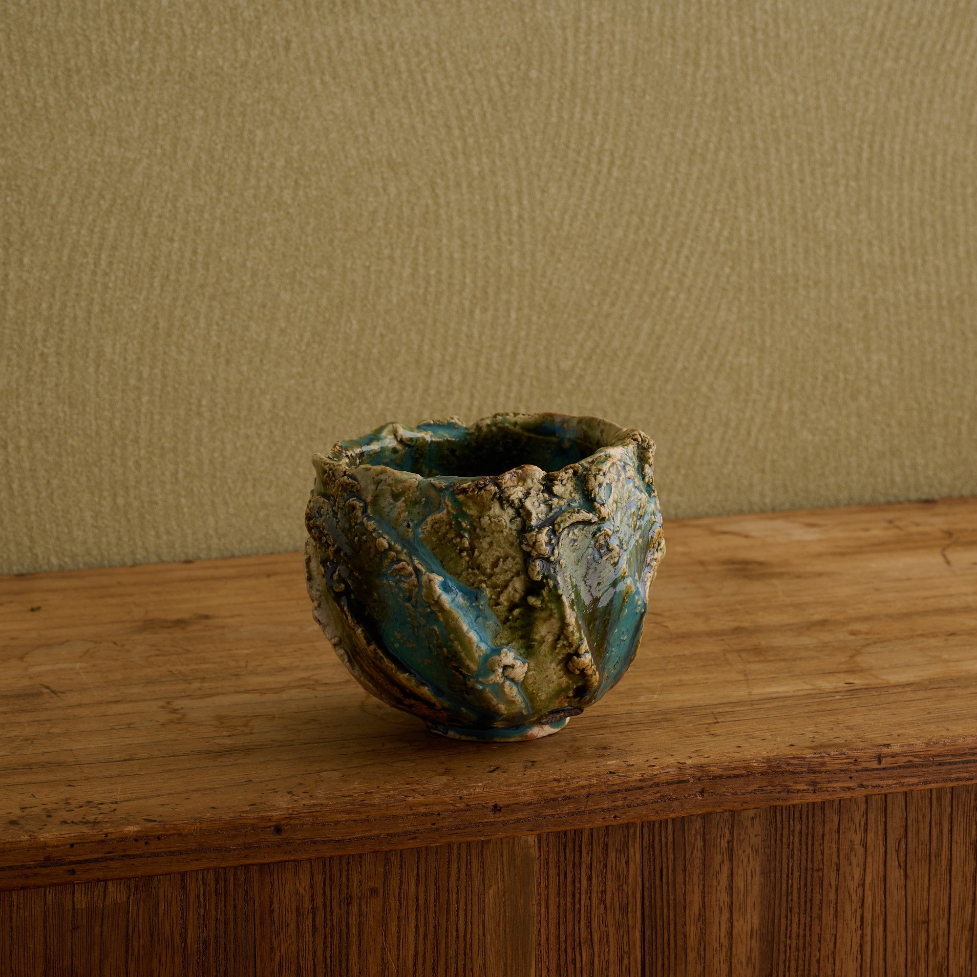 Oribe Earthen Wave Matcha Bowl