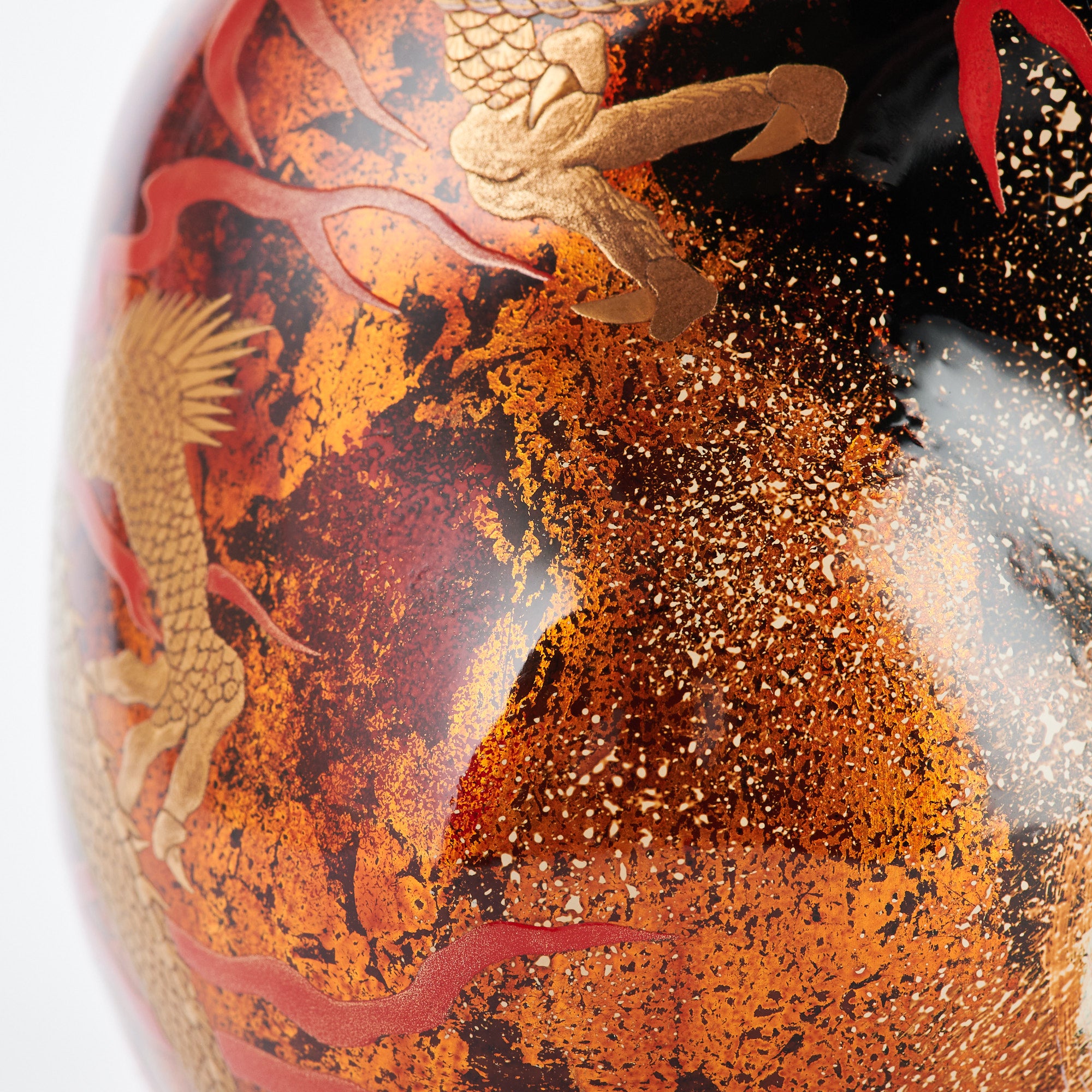 Dragon Maki-e Lucky Cat