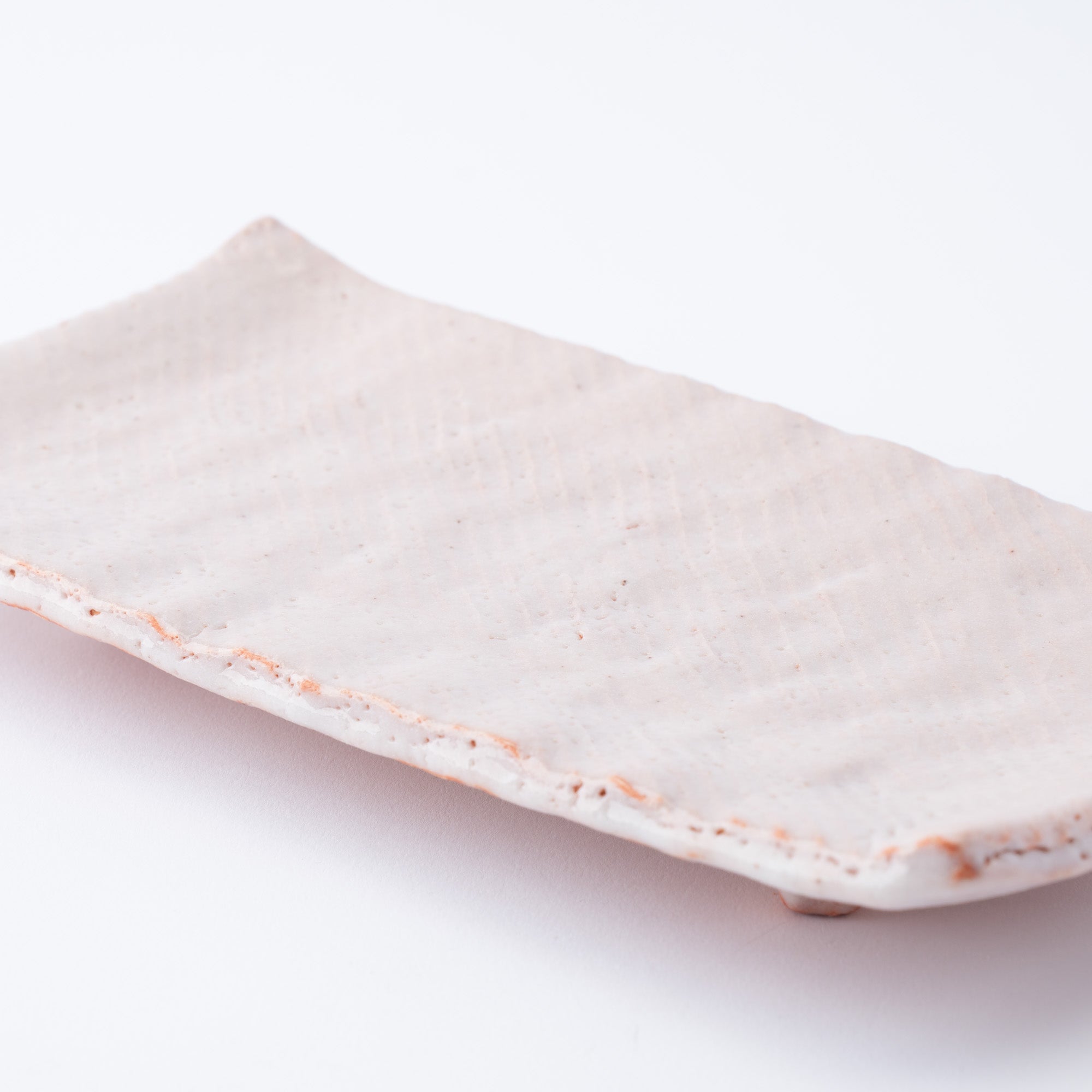 Shino Blush Footed Rectangle Dinner Plate