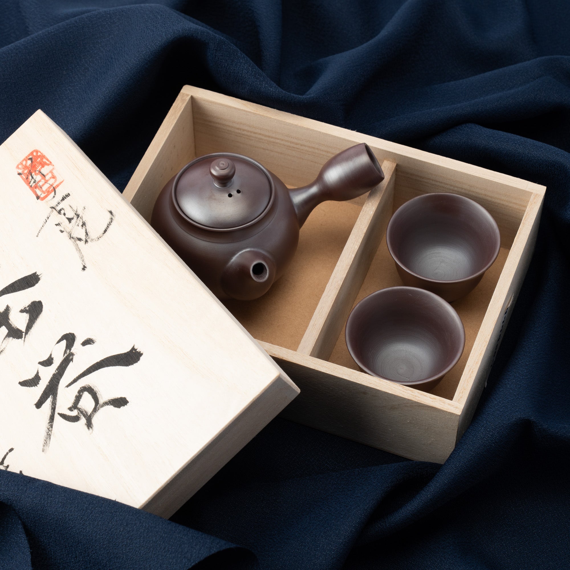 Soft-Sheen Japanese Tea Set