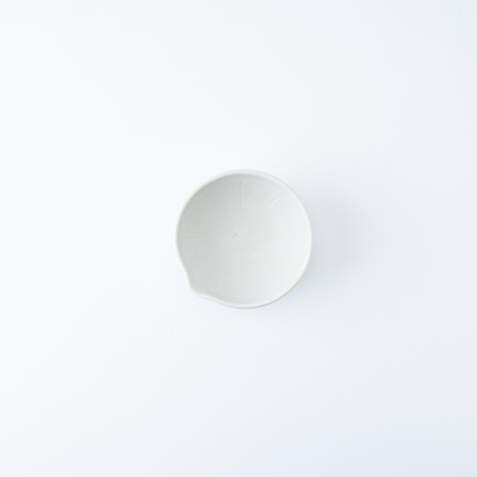 Polka Dot Shallow Mortar with Spout 4.5 In