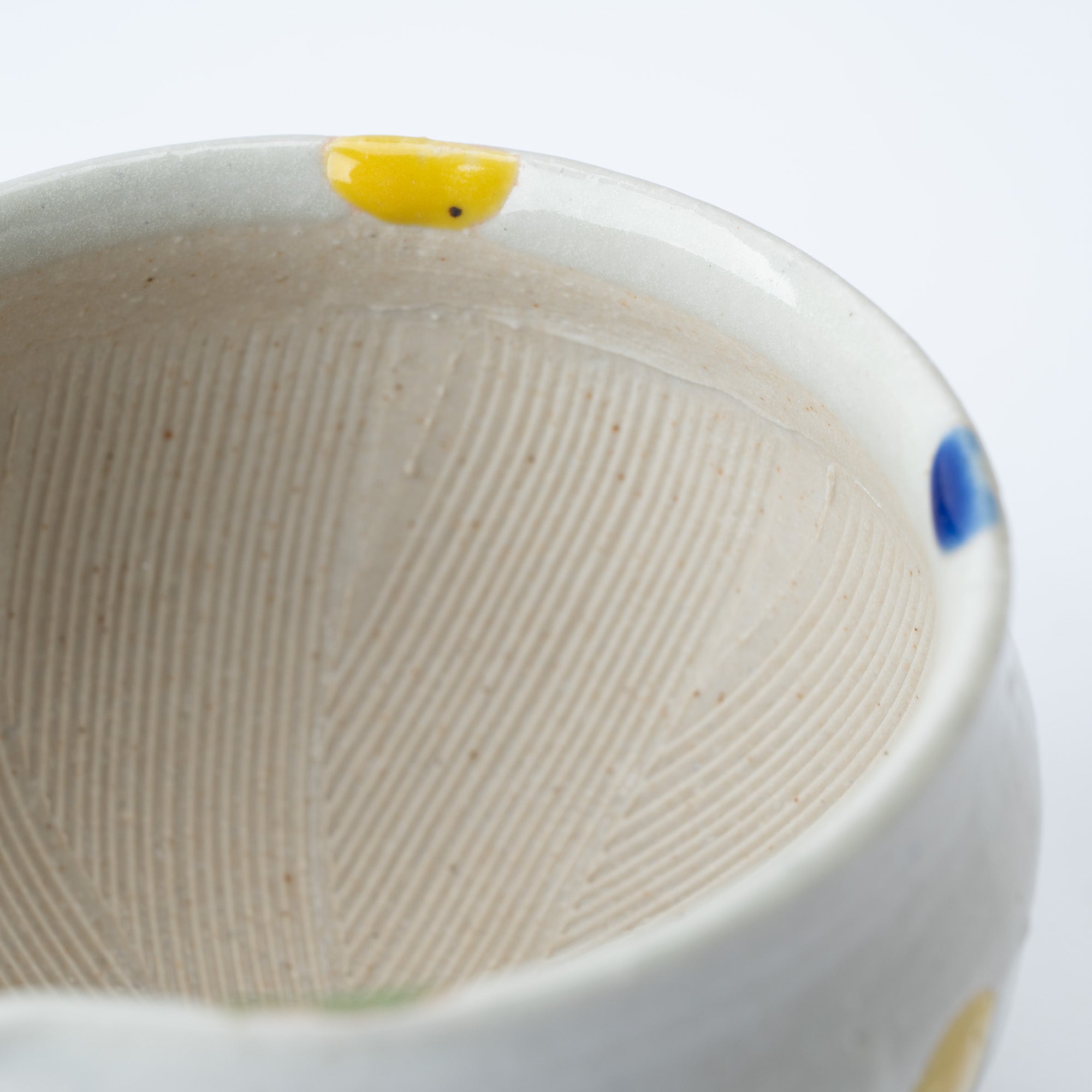 Polka Dot Round Mortar with Spout 3.9 In