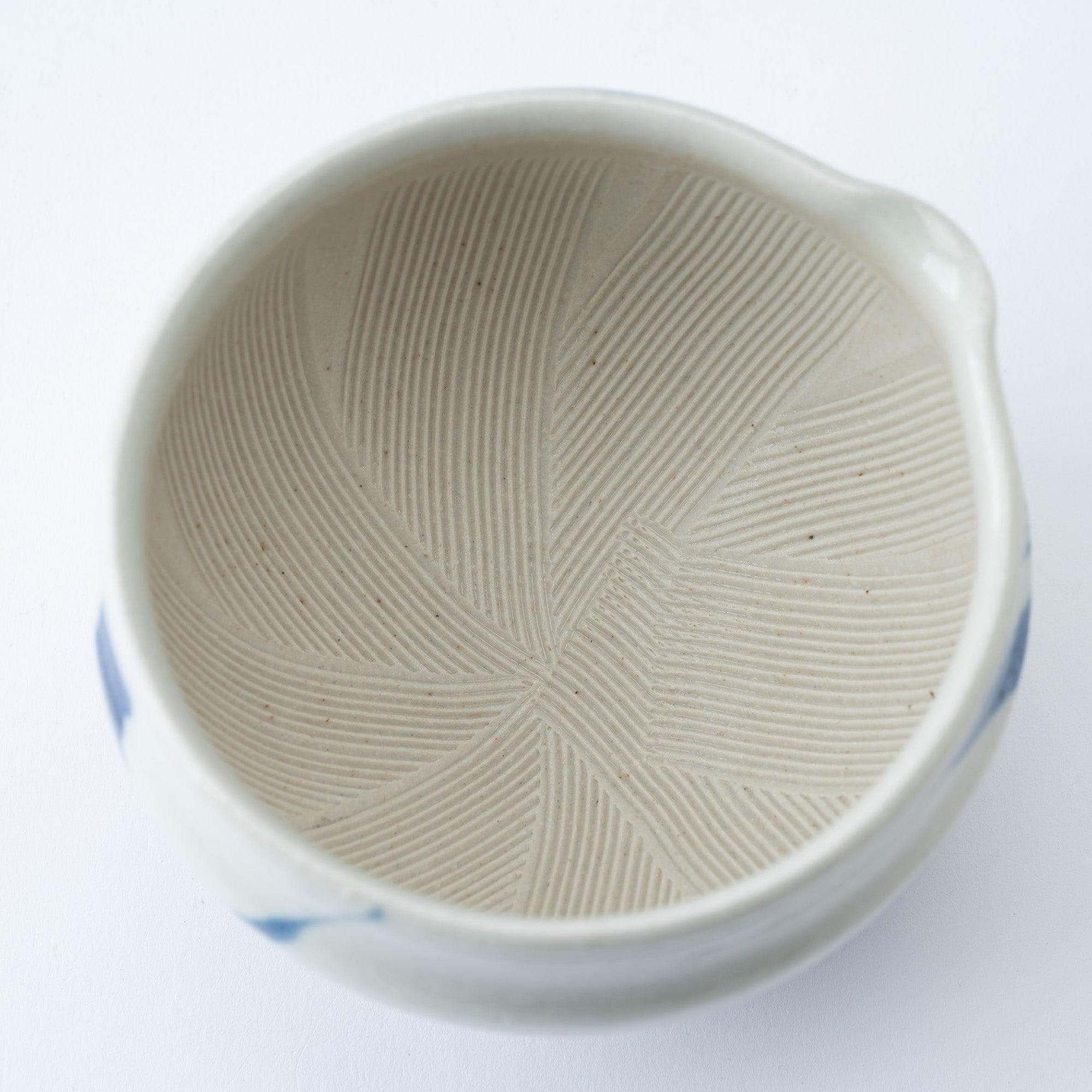 Blue Circle Round Mortar with Spout 4.2 In