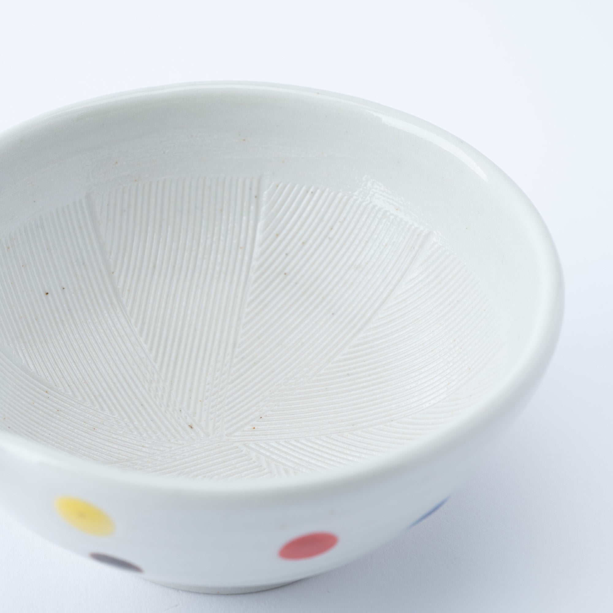 Polka Dot Shallow Mortar with Spout 4.5 In