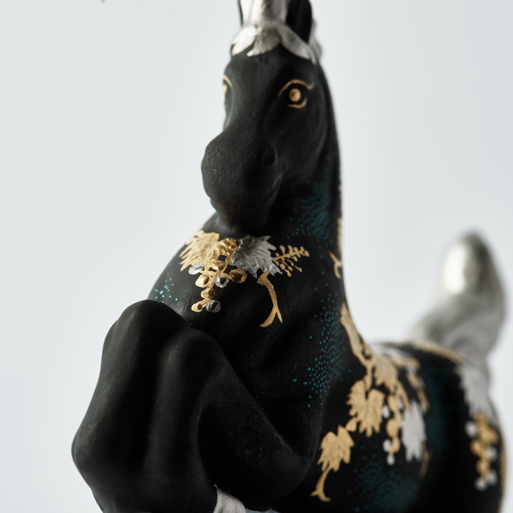 Morikin Grape Pattern Aochibu and Shirochibu Horse Figurine