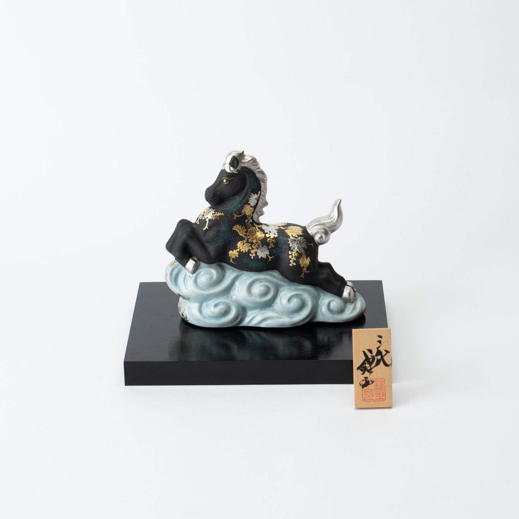 Morikin Grape Pattern Aochibu and Shirochibu Horse Figurine