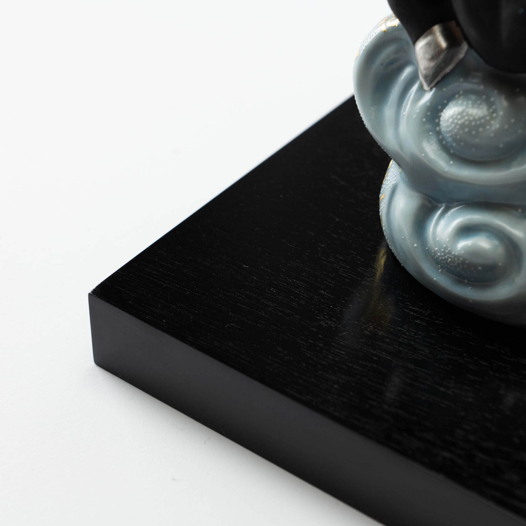 Morikin Grape Pattern Aochibu and Shirochibu Horse Figurine