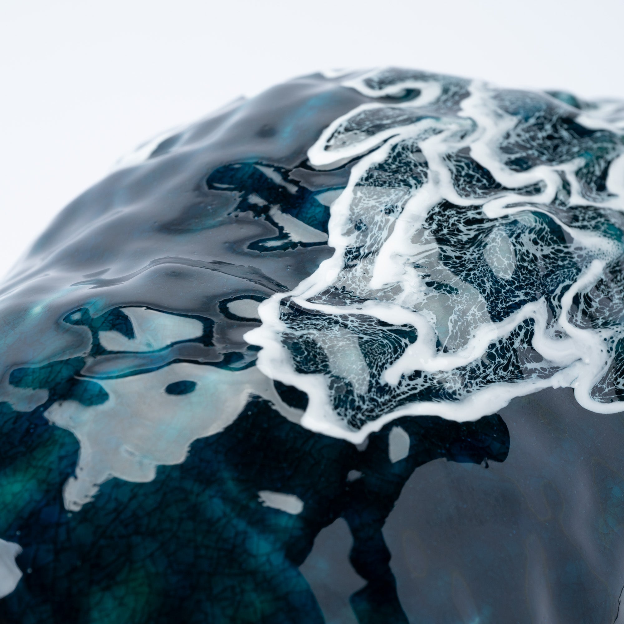 Sazameku Cascade Tall Japanese Flower Vase