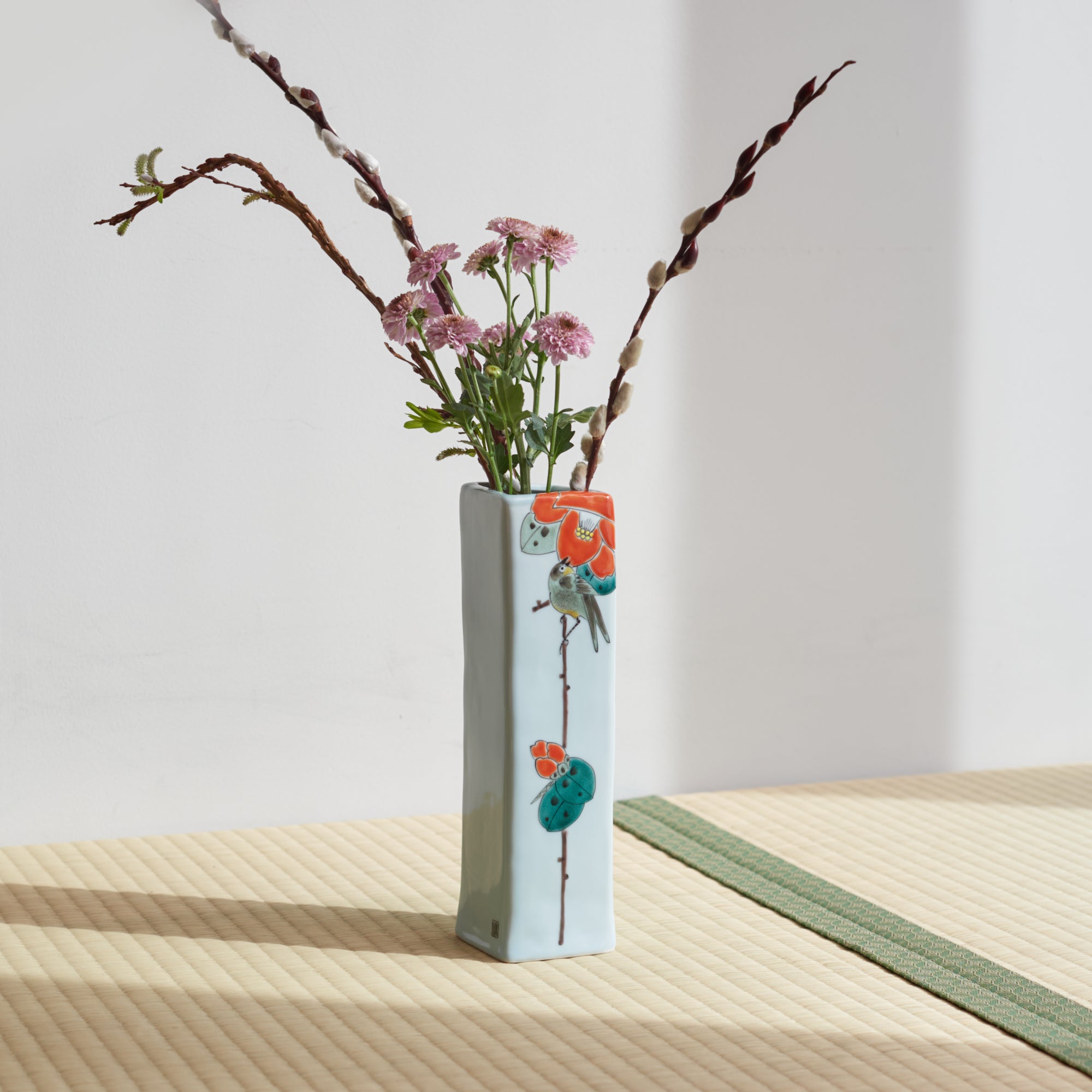 Camellia Japanese Flower Vase