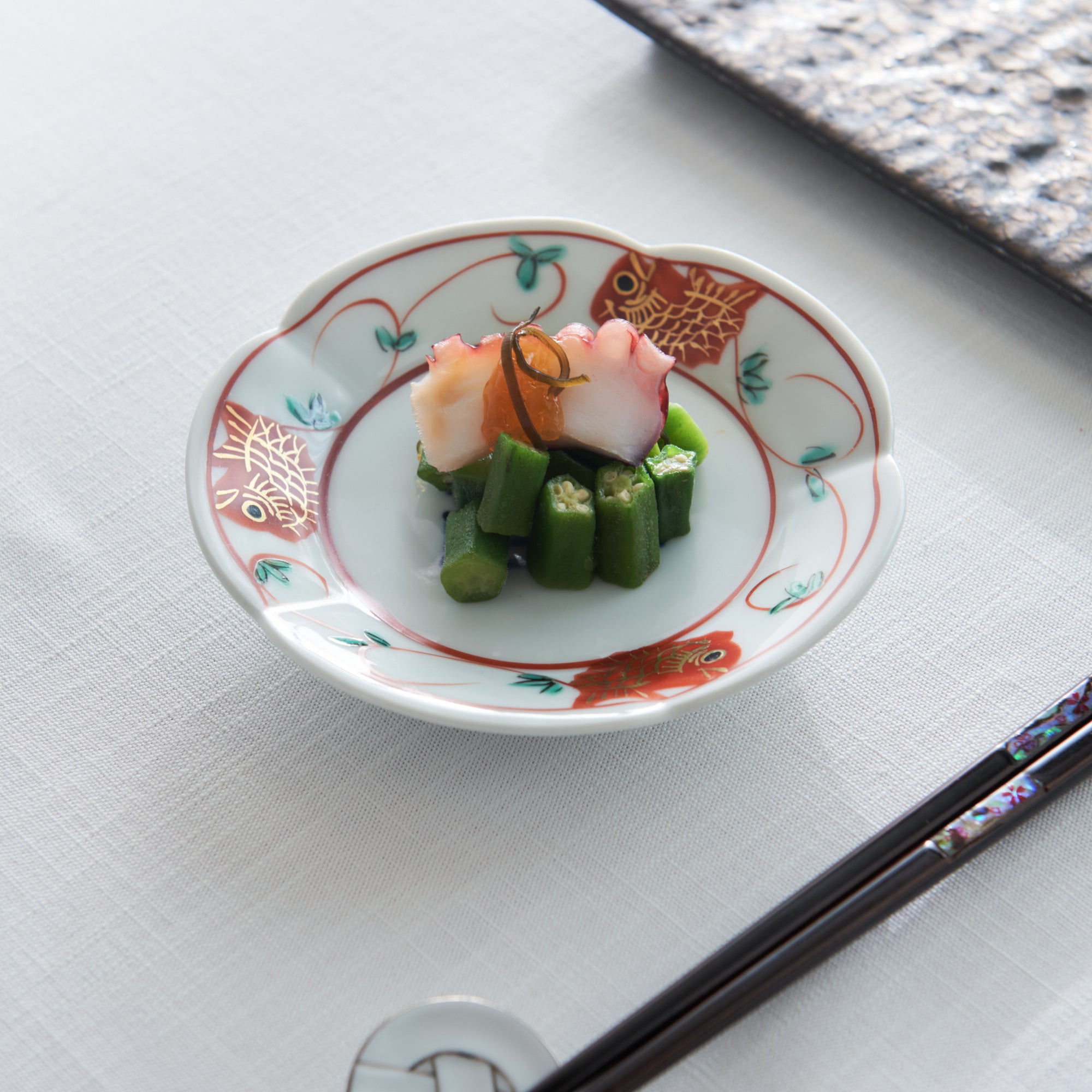 Akae Sea Bream Side Plate