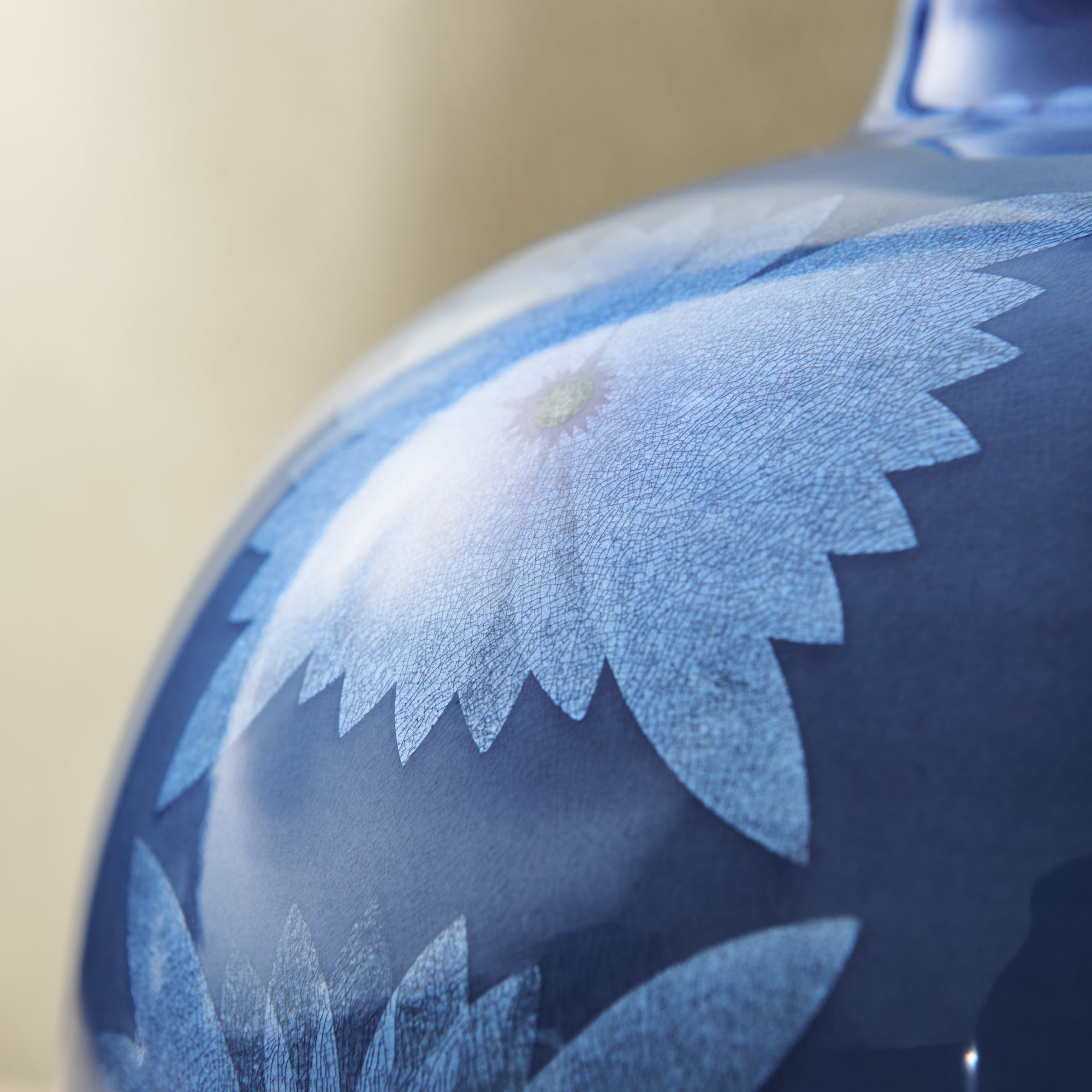 Yuri-Ginsai Pale Azure Flower Pattern Vase