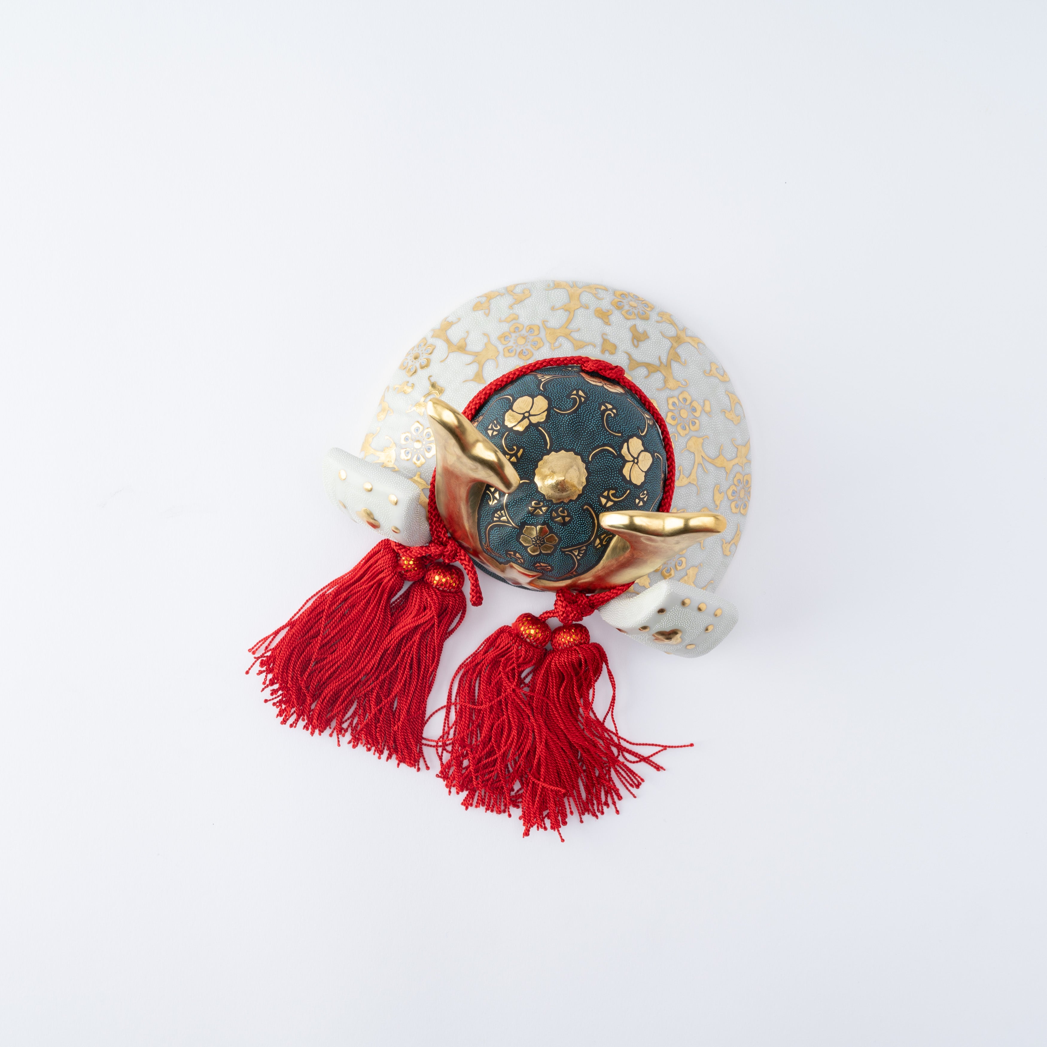 Morikin Aochibu und Shirochibu Hosoge Muster Kabuto Samurai Helm Ornament