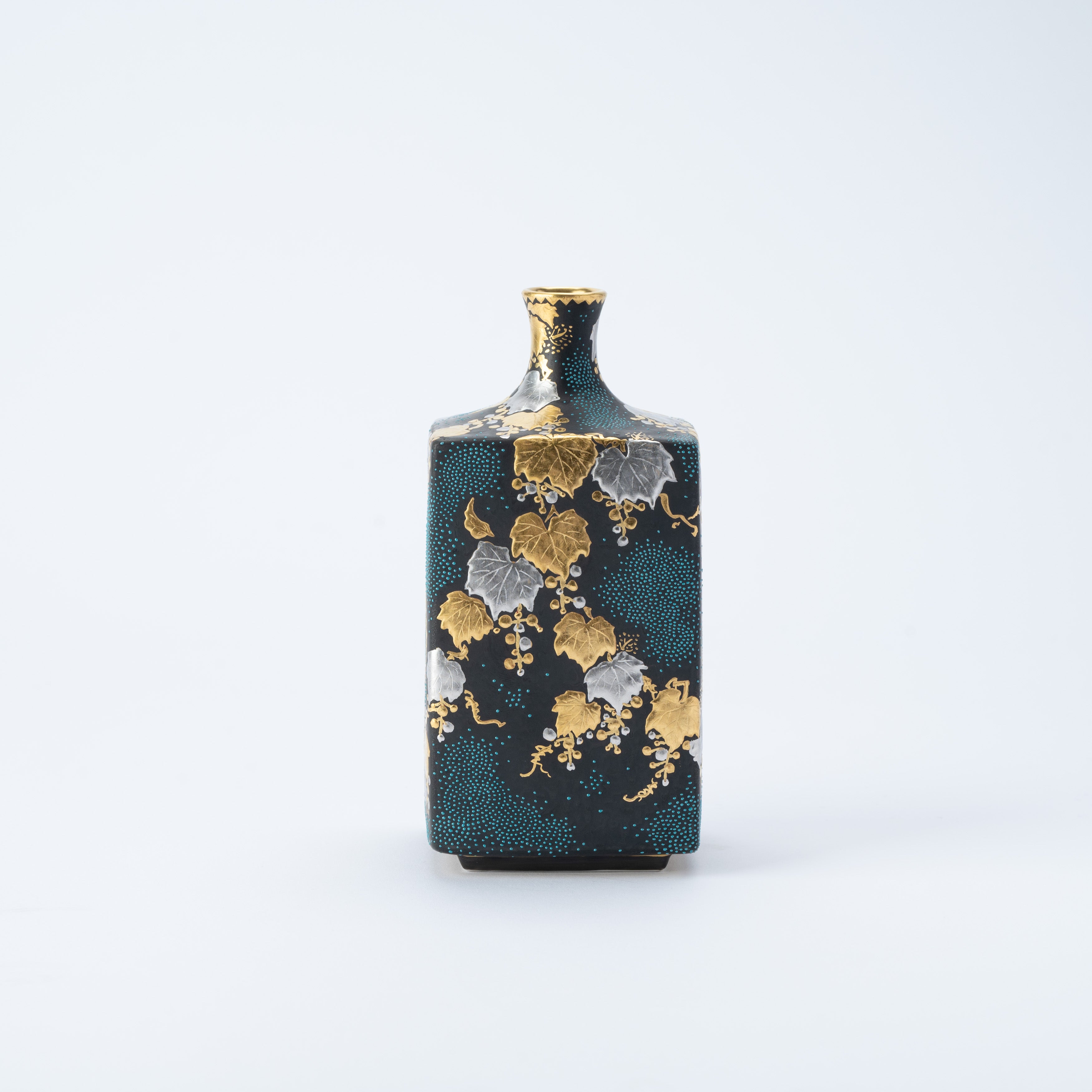 Morikin Aochibu Grape with Sakura and Maple Leaves Vase