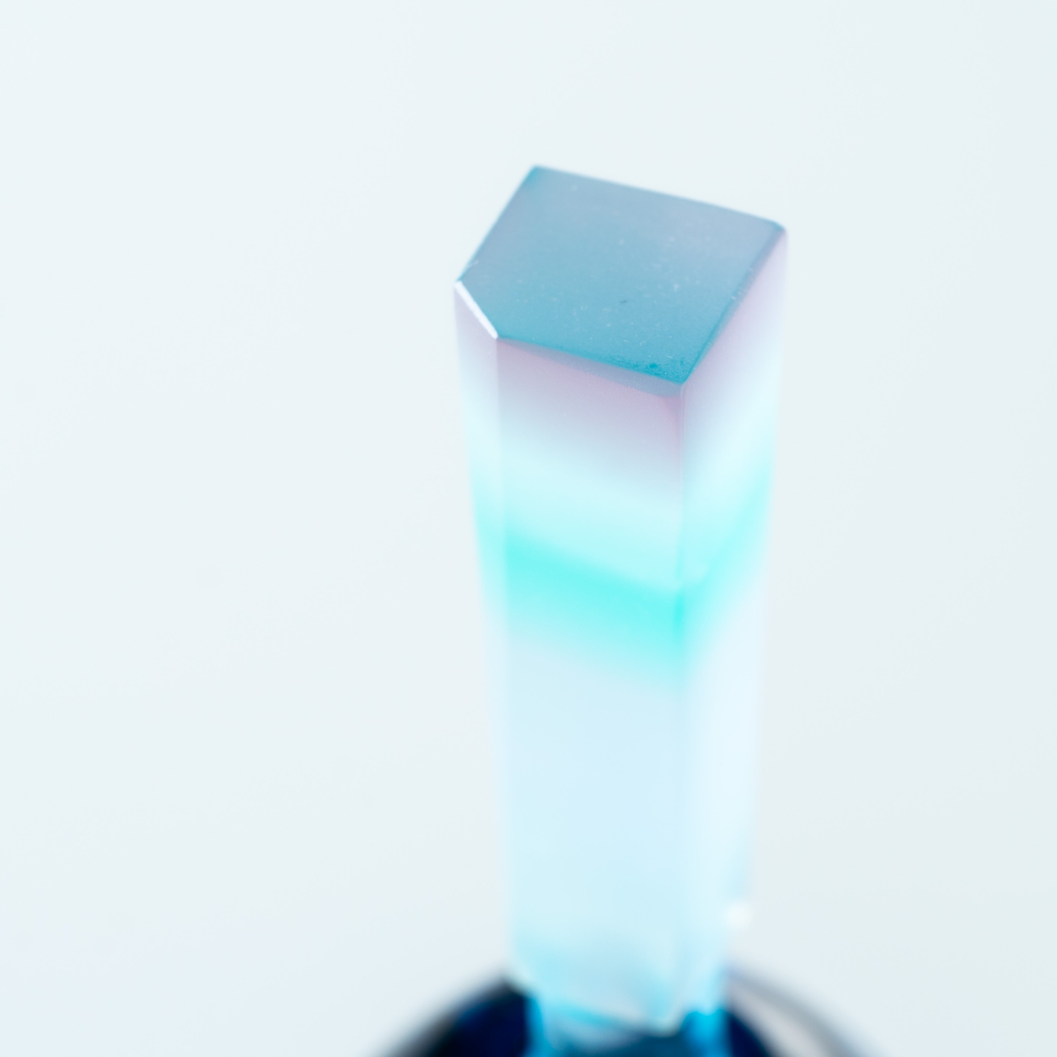 Erinnerungen an die Farben des Ozeans Blau Parfümflasche