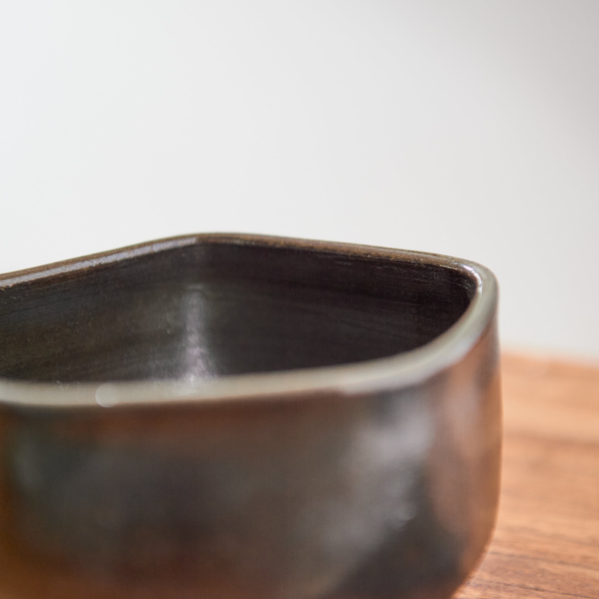 Hikidashi-Guro Five-Sided Matcha Bowl