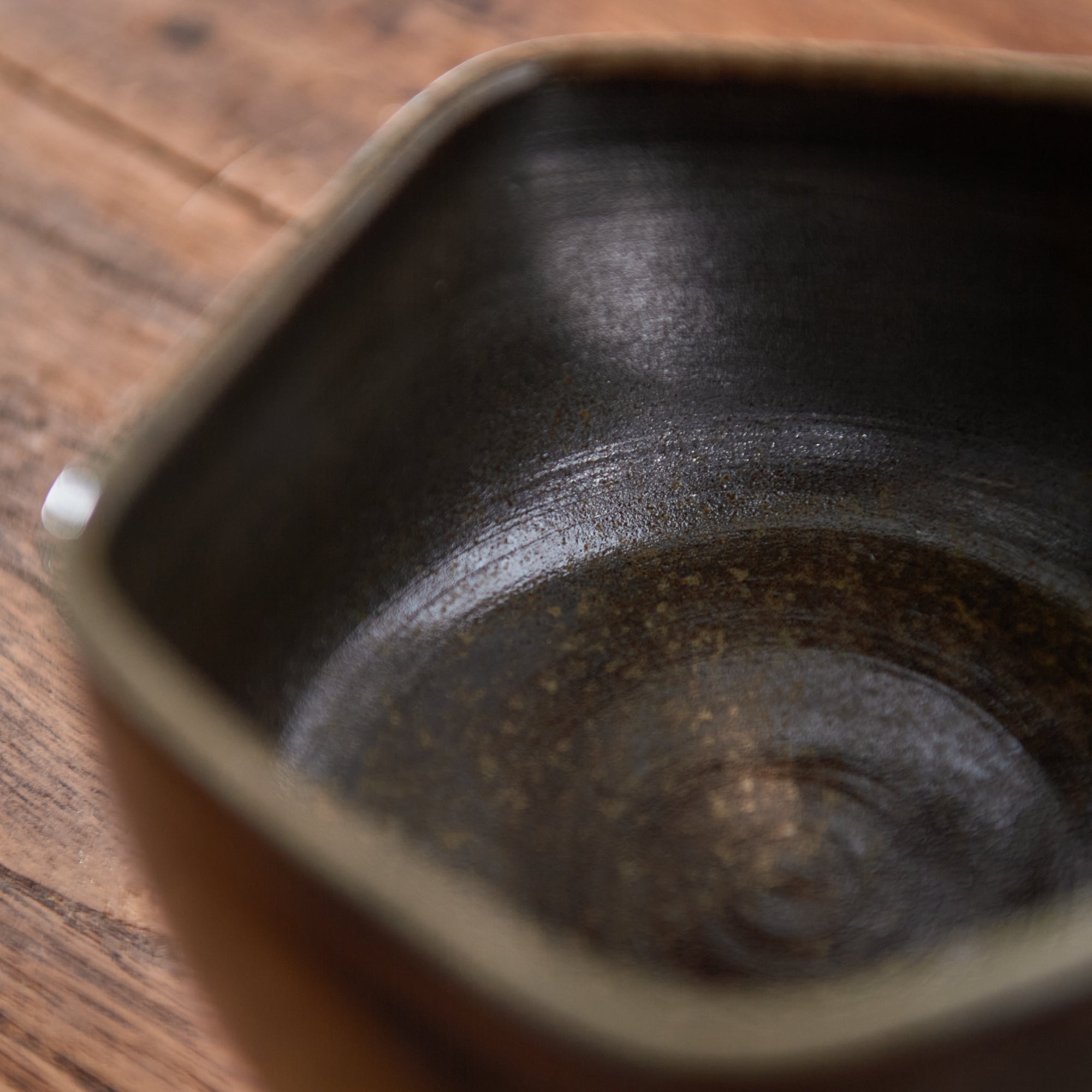 Hikidashi-Guro Five-Sided Matcha Bowl
