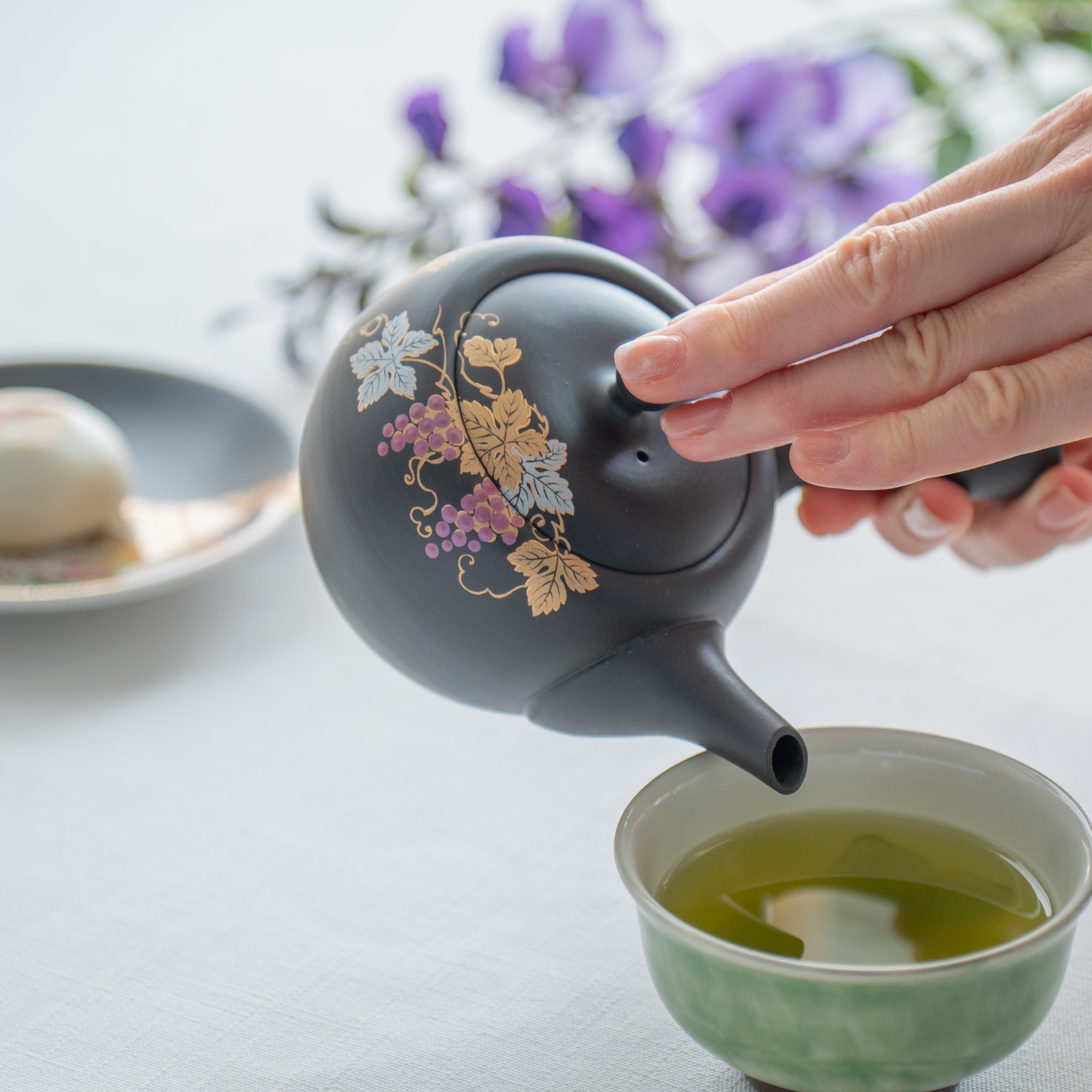 Black Clay Grape Japanese Teapot