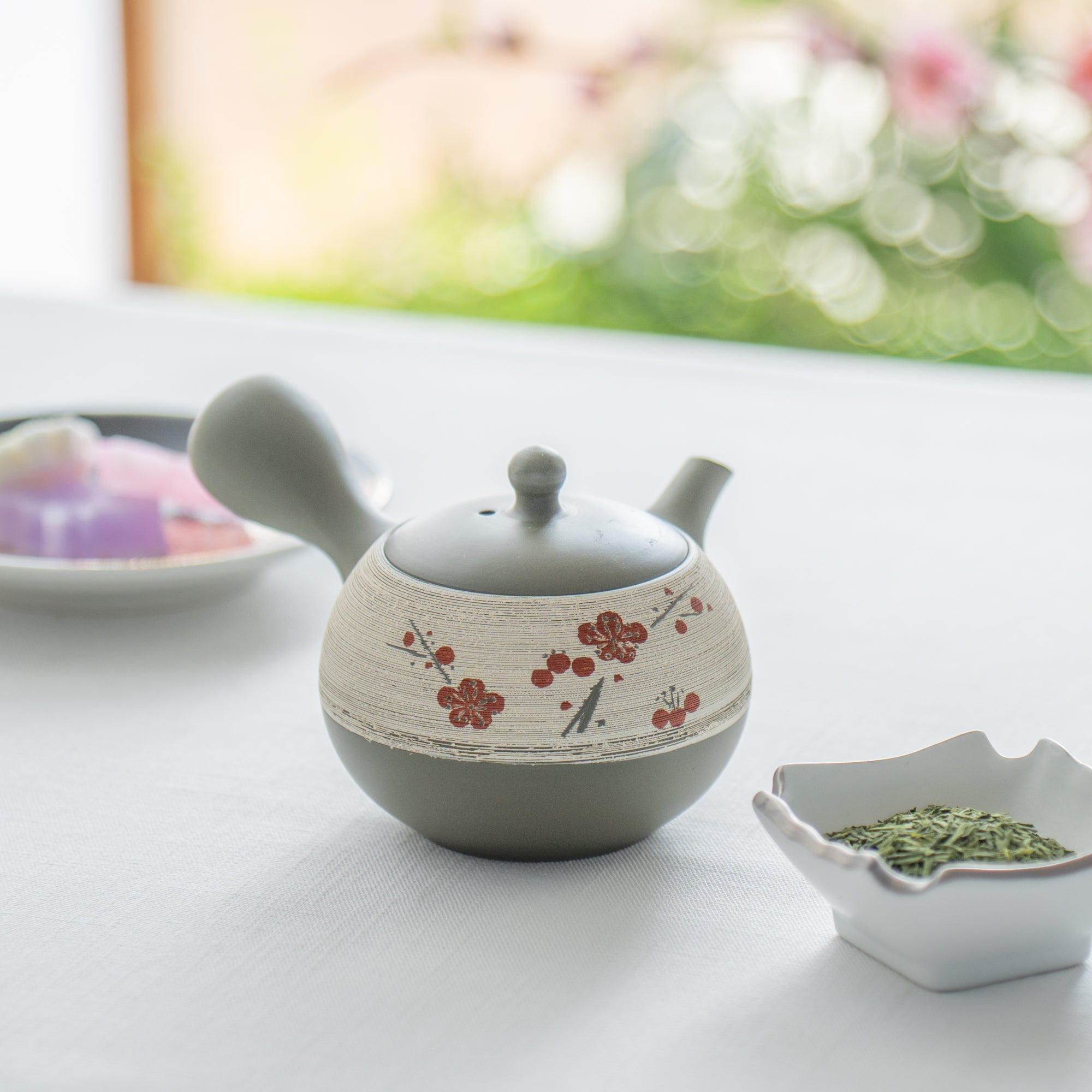 Green Clay Plum and Pine Bark Japanese Teapot