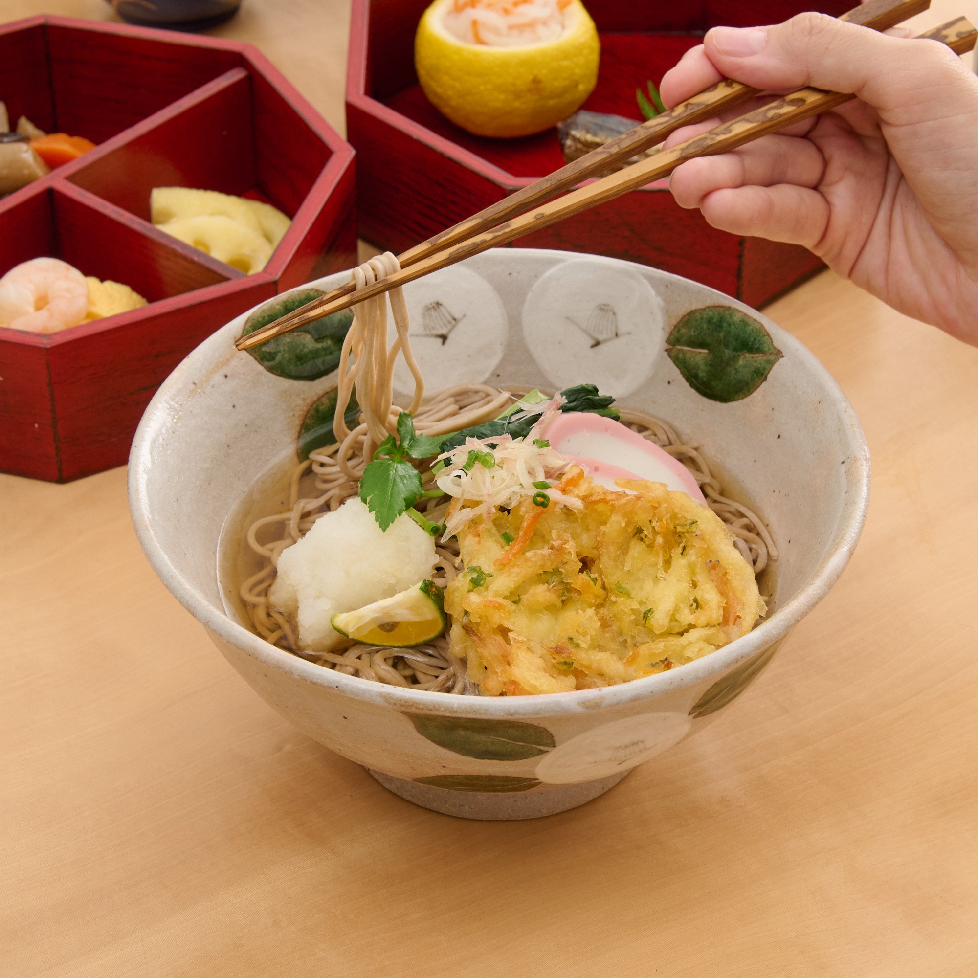 Camellia Blooms Ramen-Schüssel 7,5 Zoll