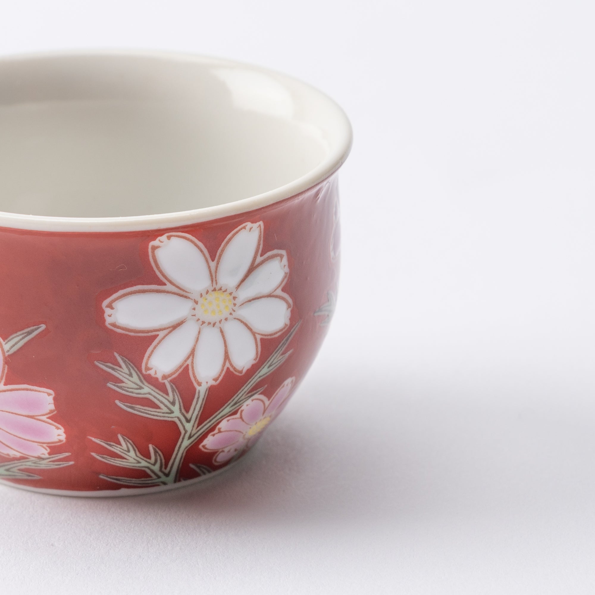 Juego de tazas de sake Ochoko con flores de temporada