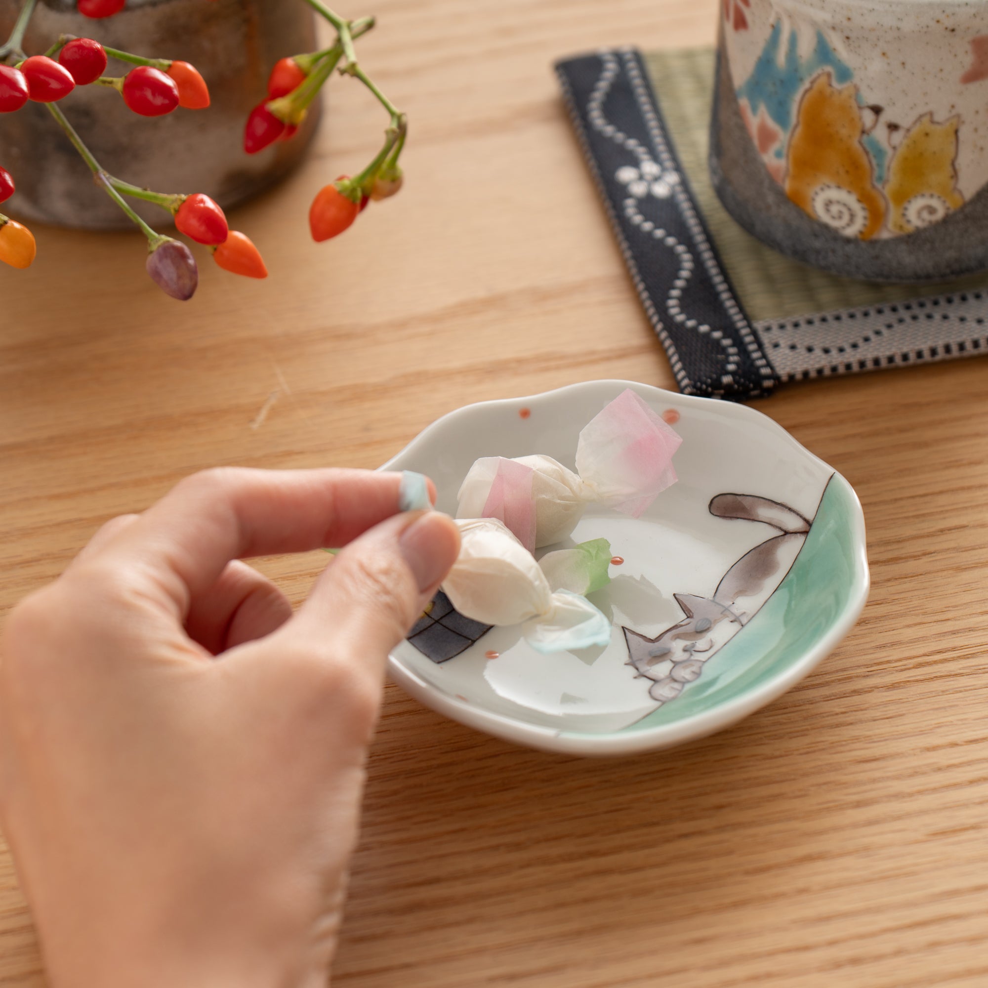 Full of Cats Sauce Plate Set