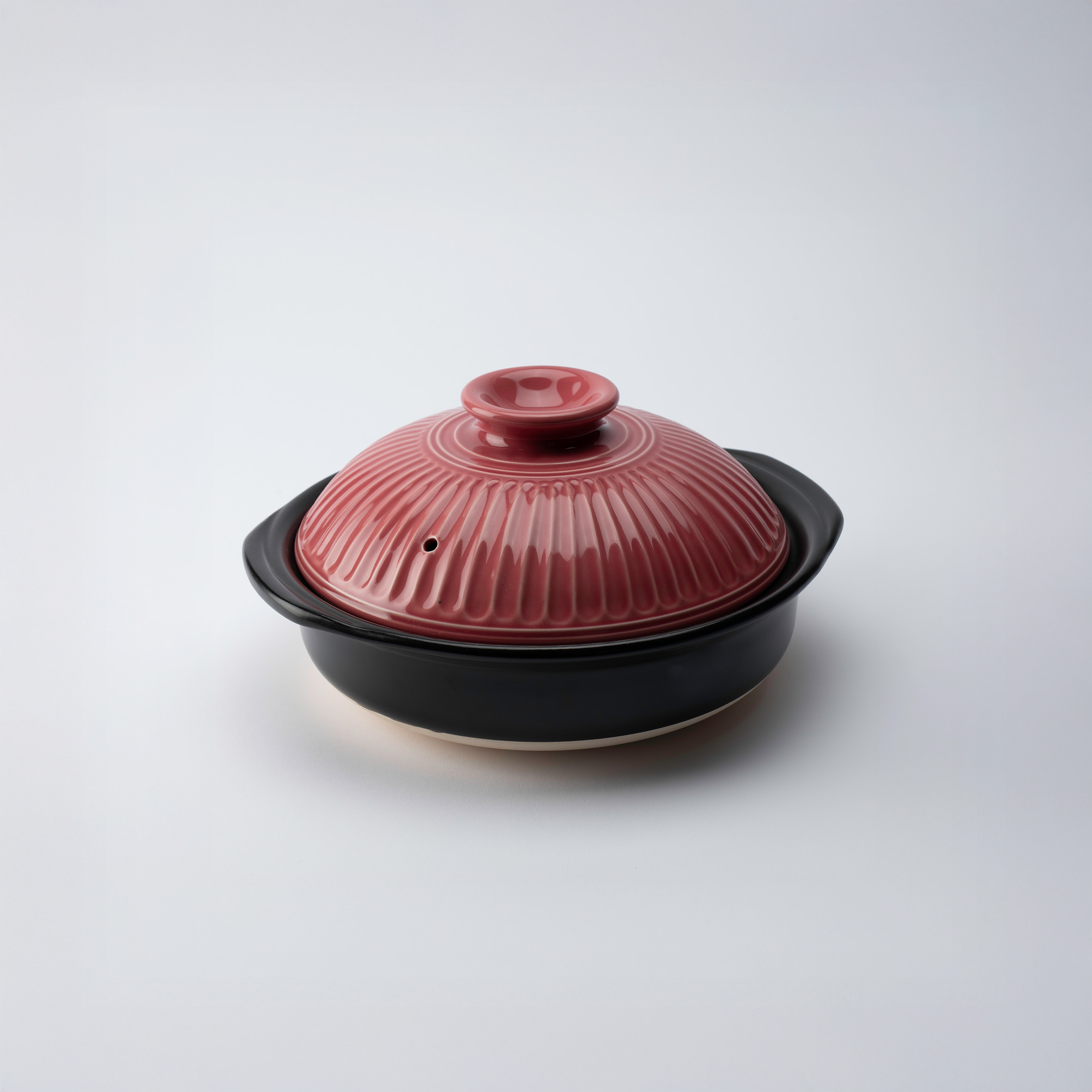 Kikka Pink Chrysanthemum Donabe Japanese Clay Pot for 2 to 3 Persons