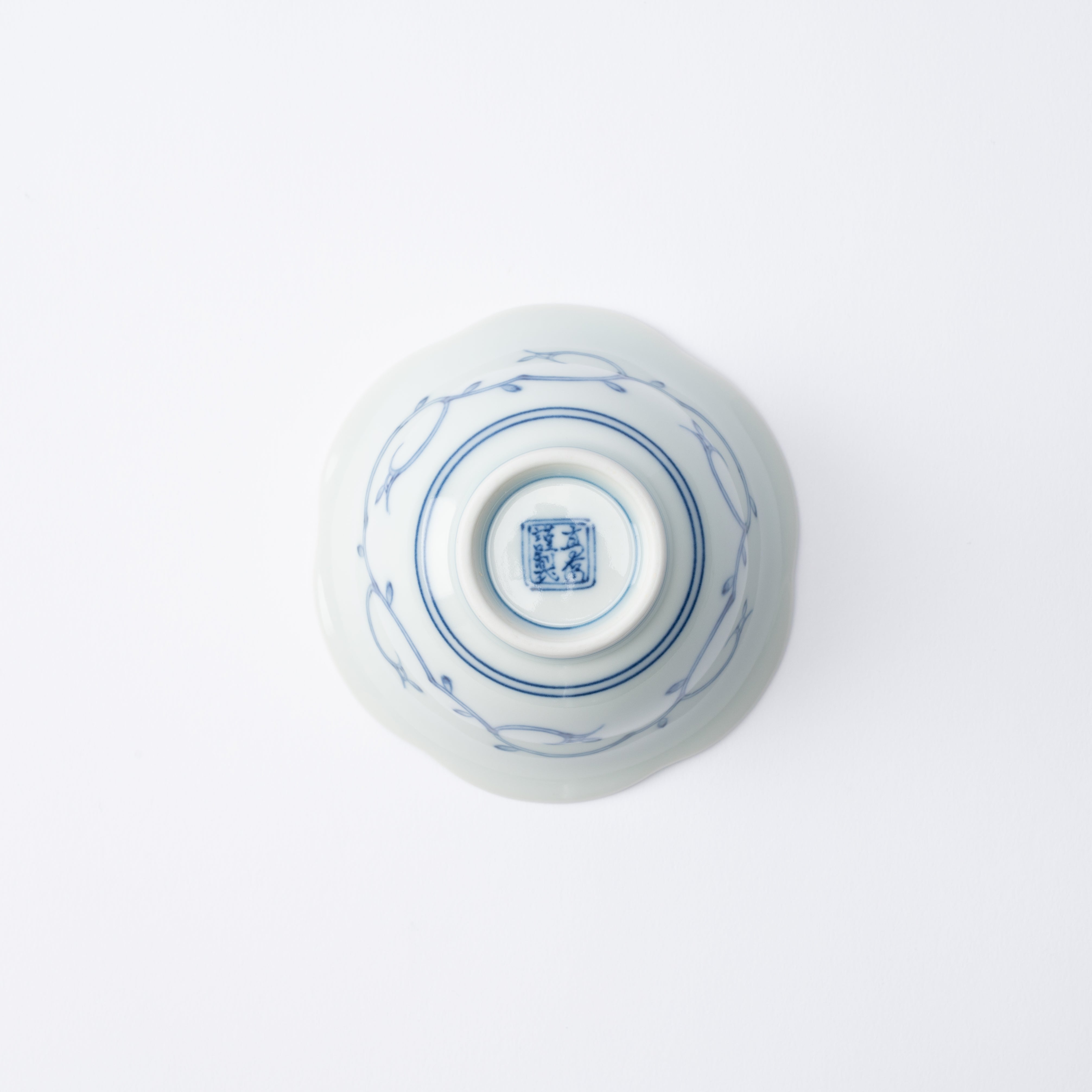 Petaled Rim Peony Kobachi Small Bowl