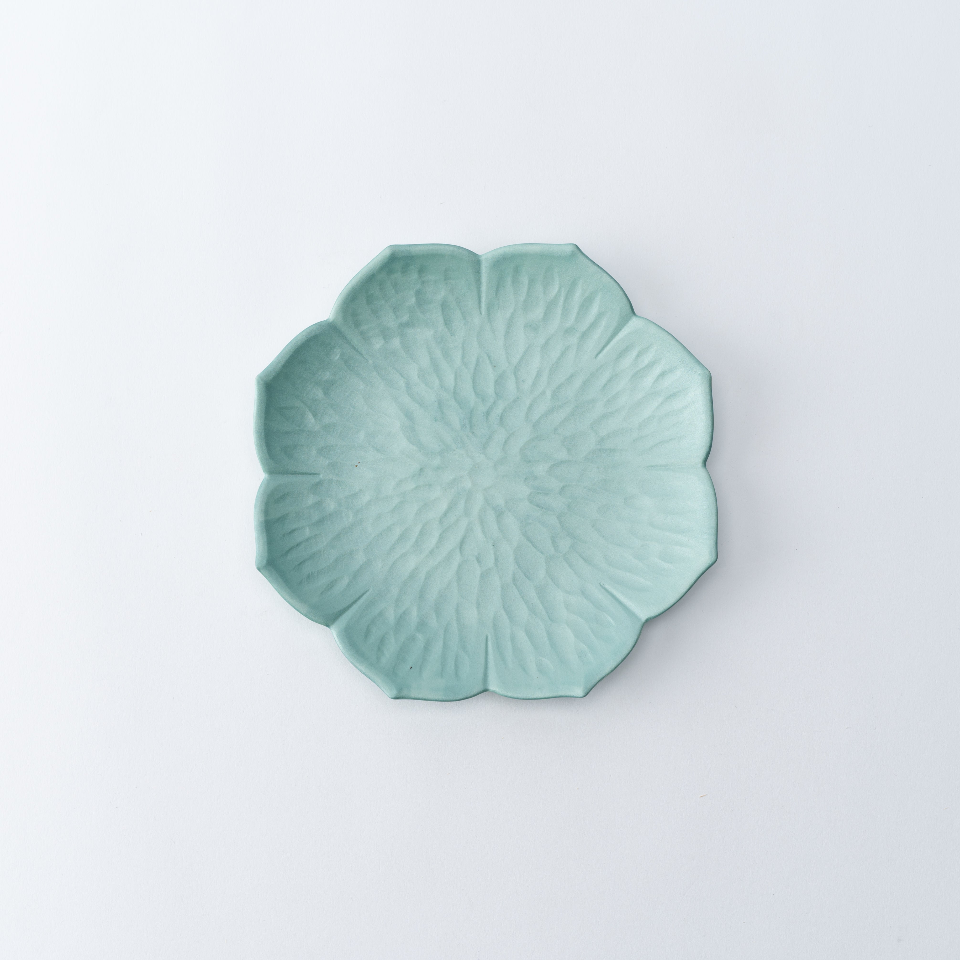 Plato auxiliar Kikyo Blossom verde suave