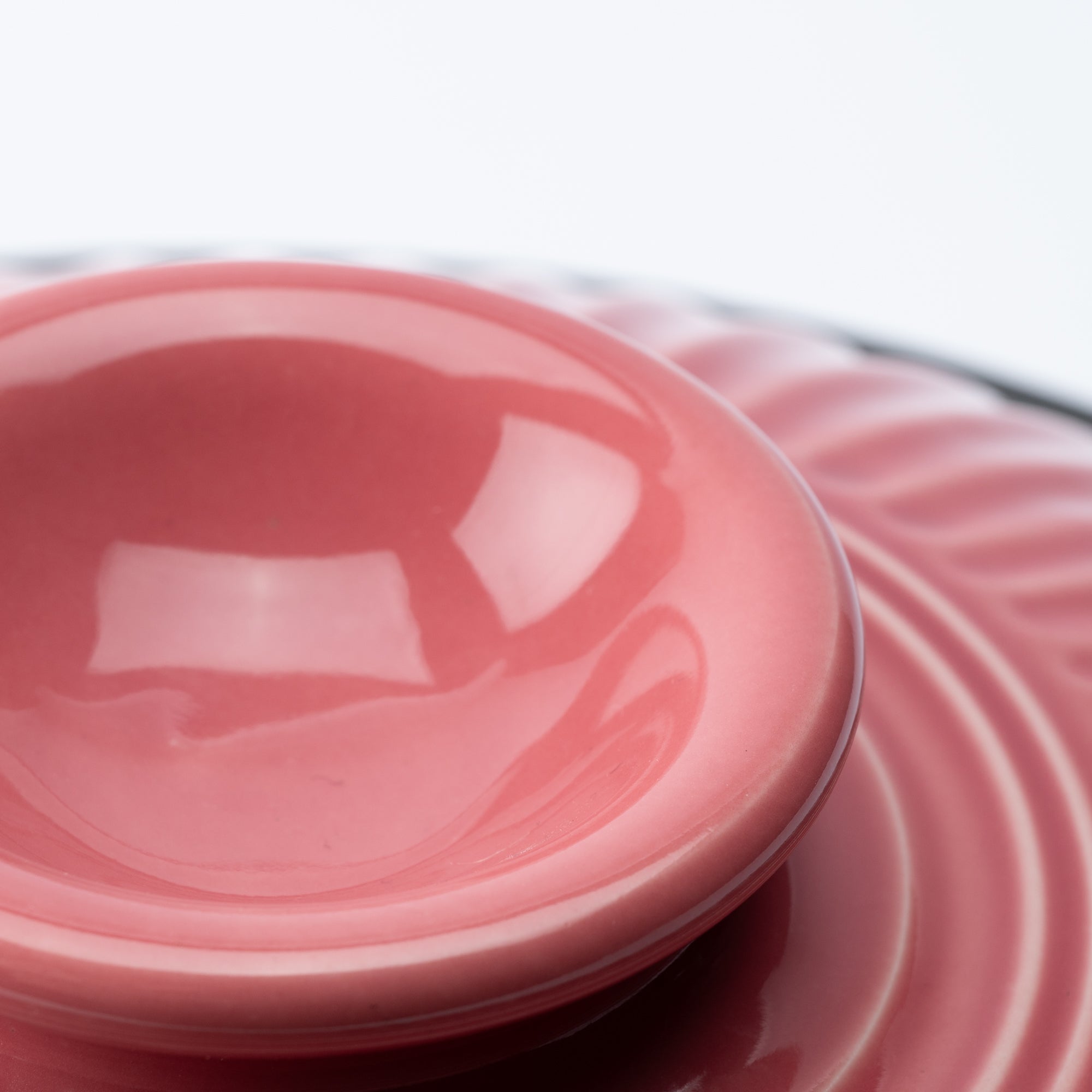 Kikka Pink Chrysanthemum Donabe Japanese Clay Pot for 3 to 4 Persons
