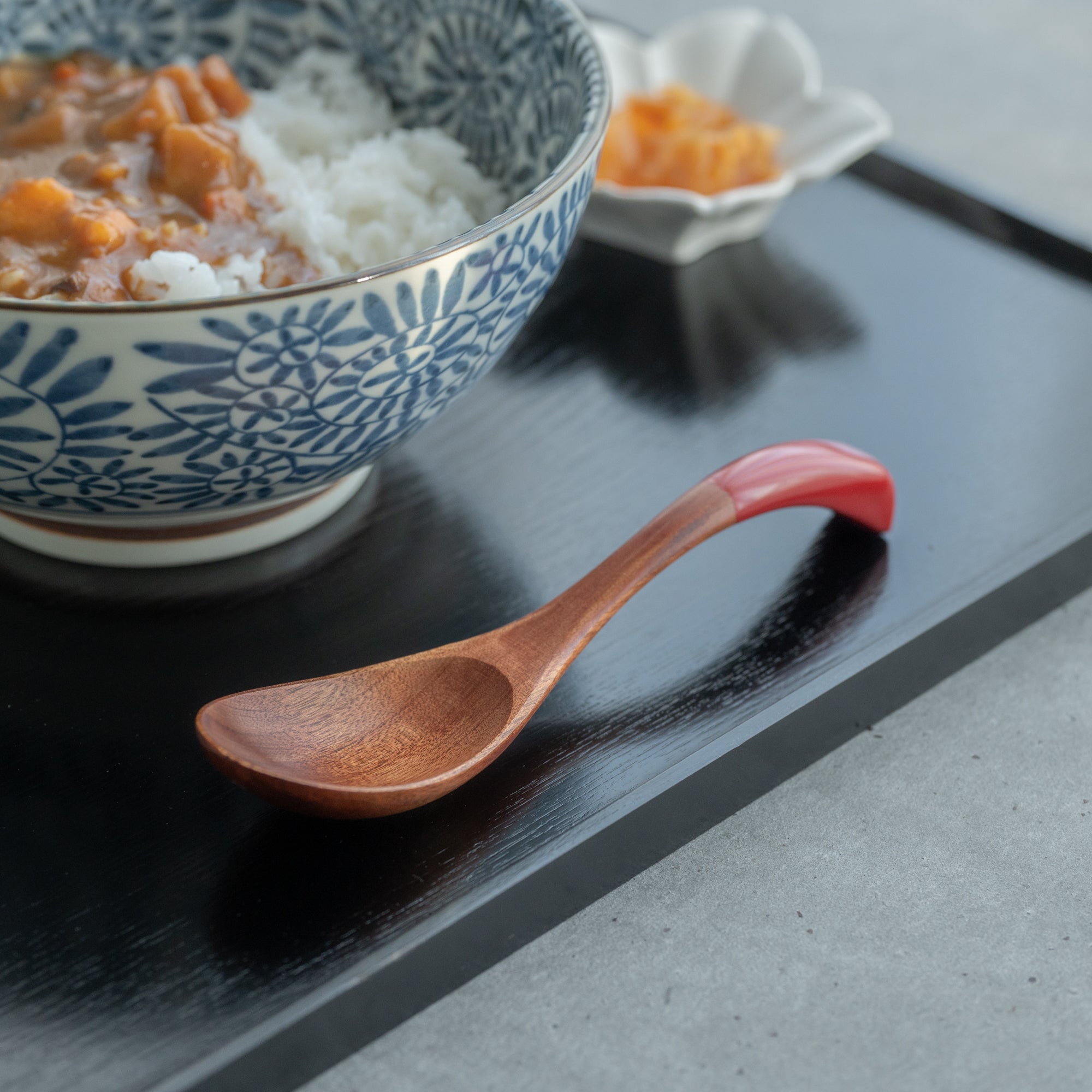 Curved Lacquered-Handle Ramen Spoon