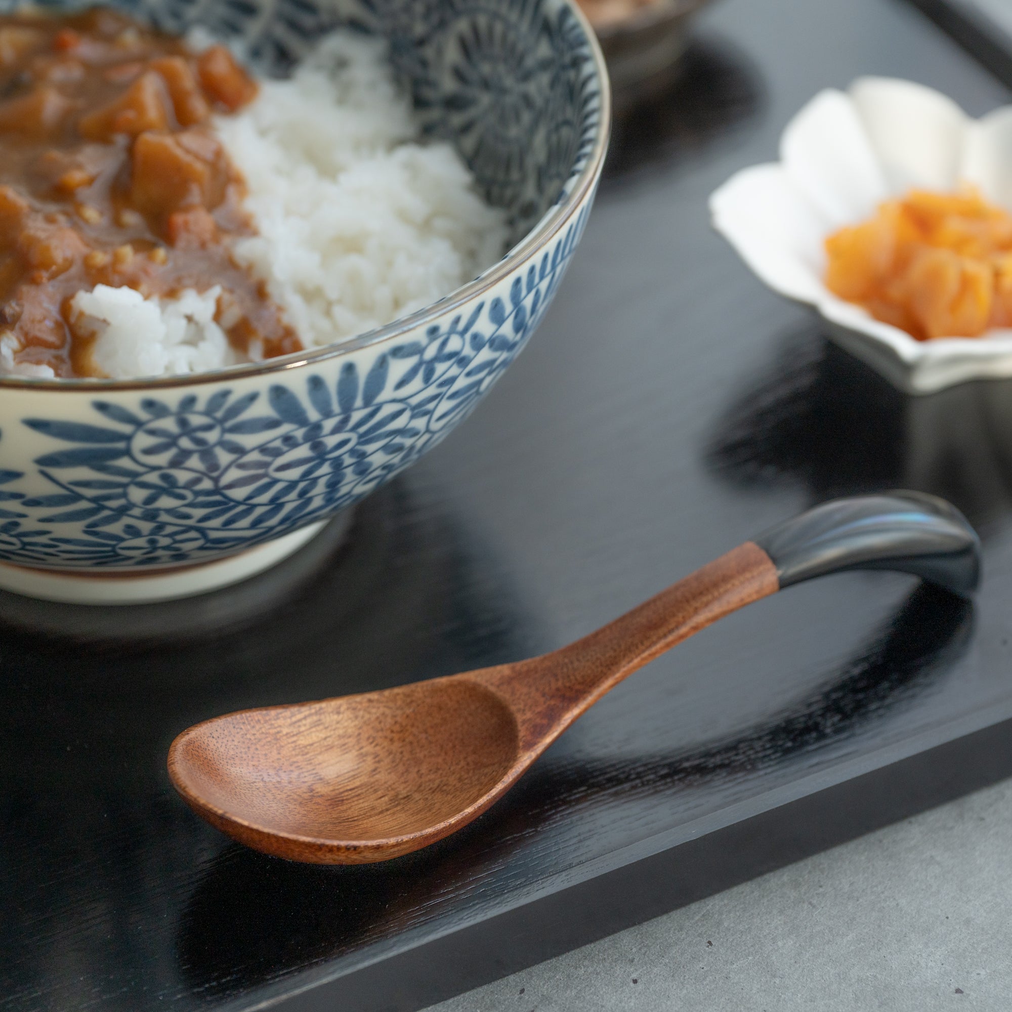 Curved Lacquered-Handle Ramen Spoon