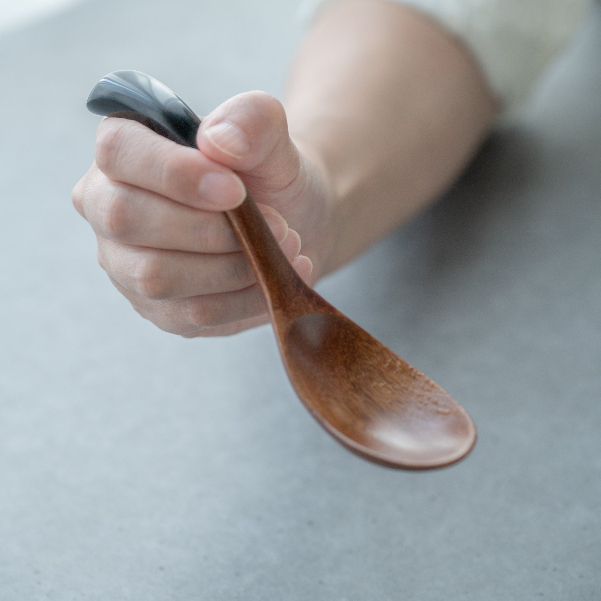 Curved Lacquered-Handle Ramen Spoon