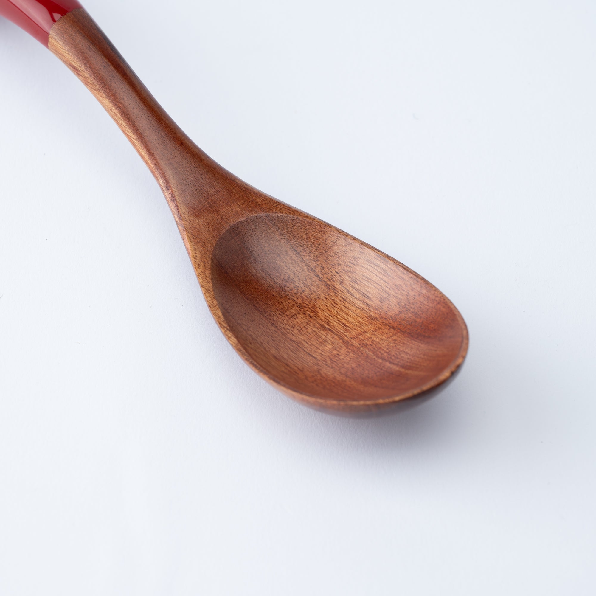 Curved Lacquered-Handle Ramen Spoon