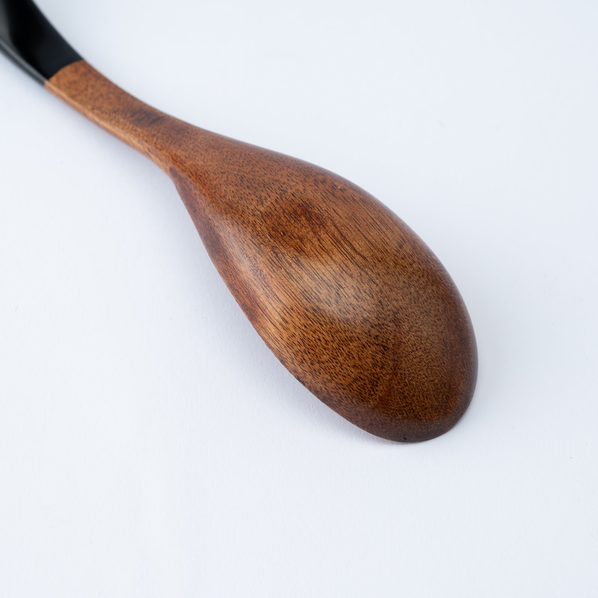 Curved Lacquered-Handle Ramen Spoon