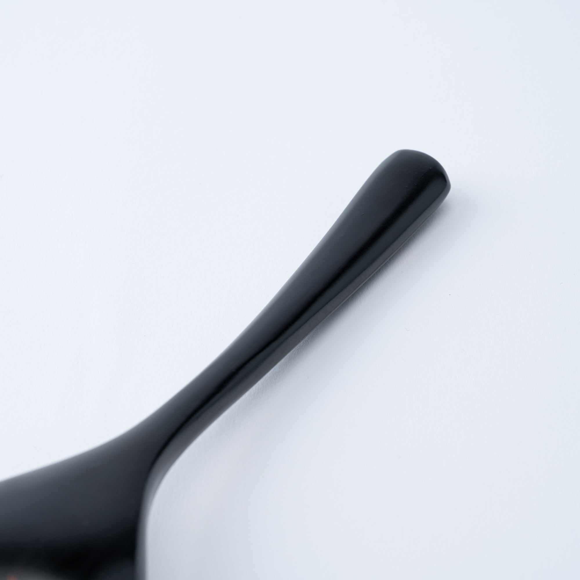 Round Lacquered Ramen Spoon