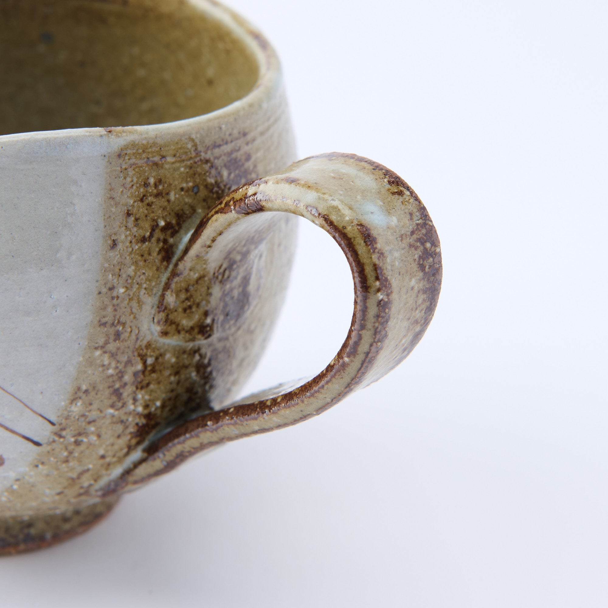 Animals in Sunny Spot Round Mug