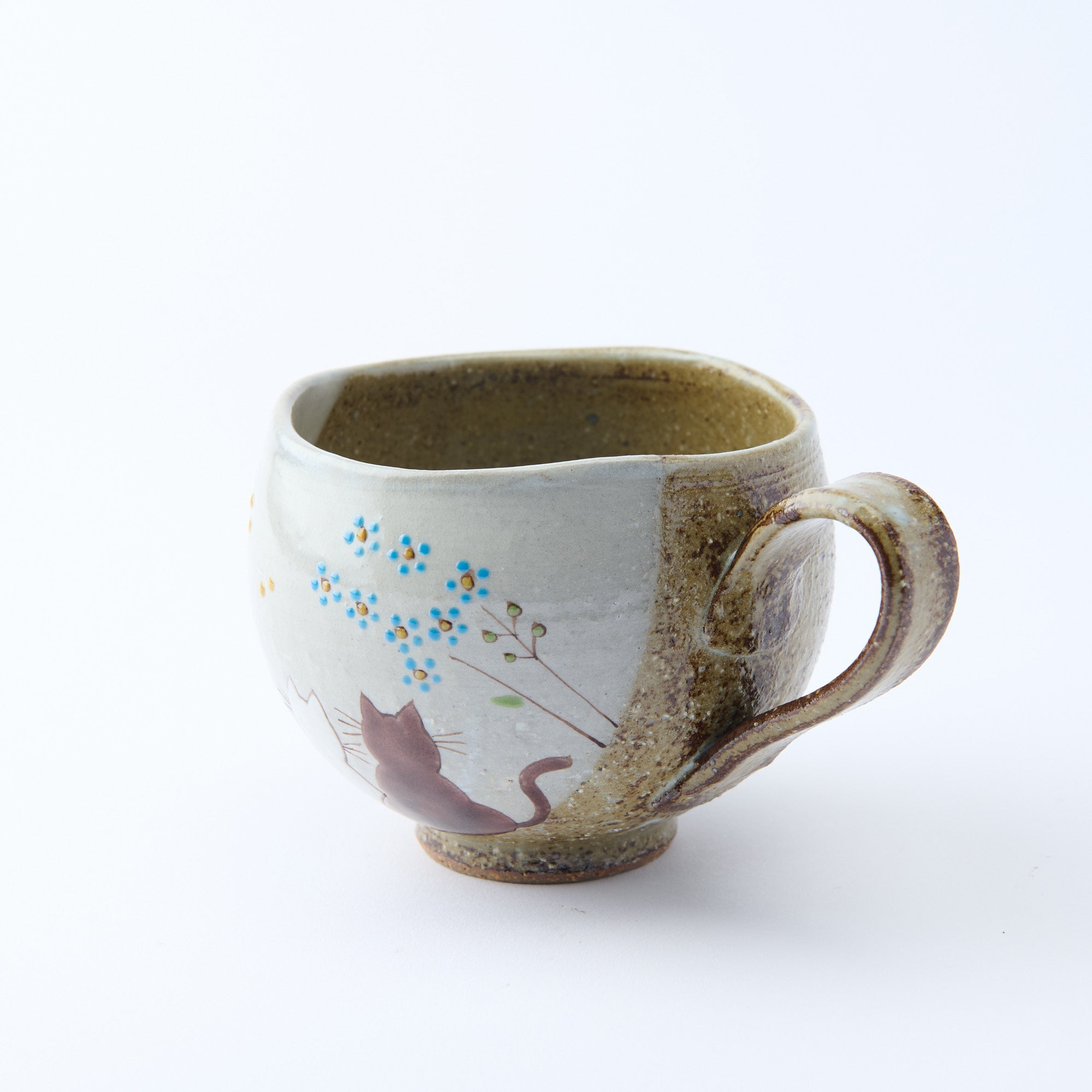 Animals in Sunny Spot Round Mug