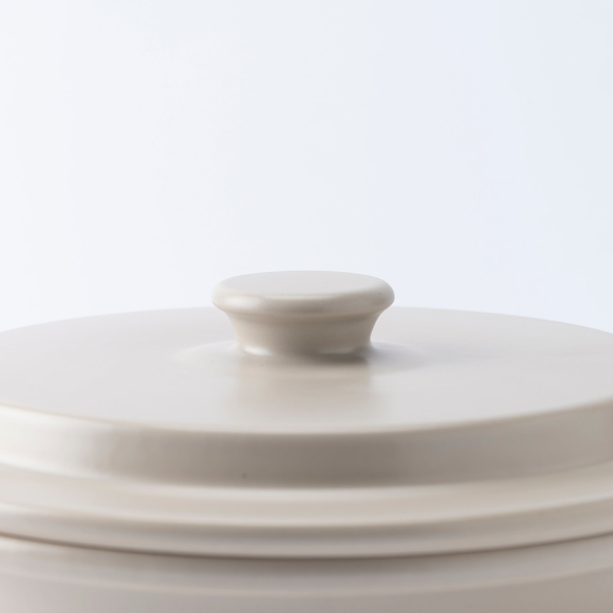 PETARI Shallow Donabe Pot 9.4 IN