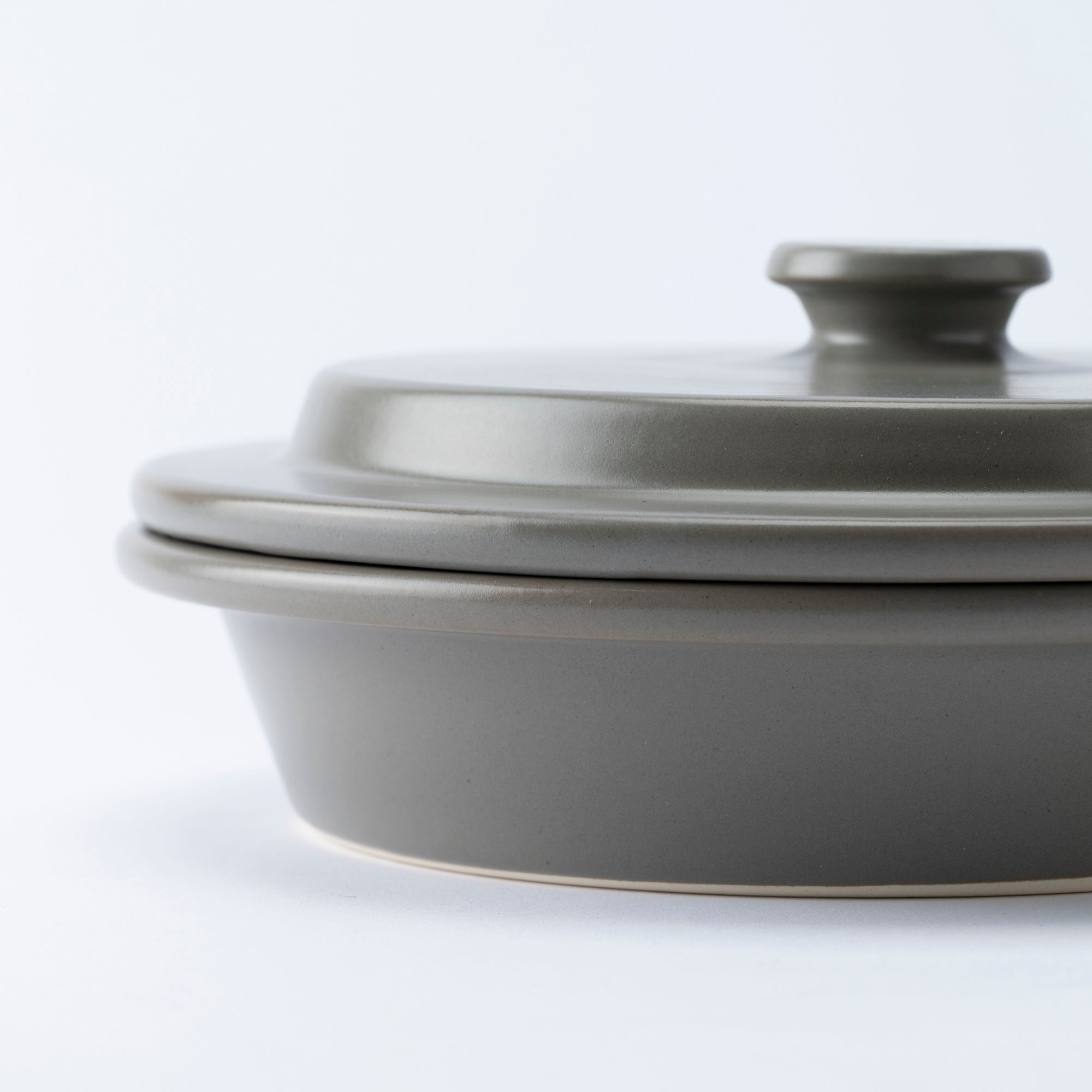 PETARI Shallow Donabe Pot 9.4 IN