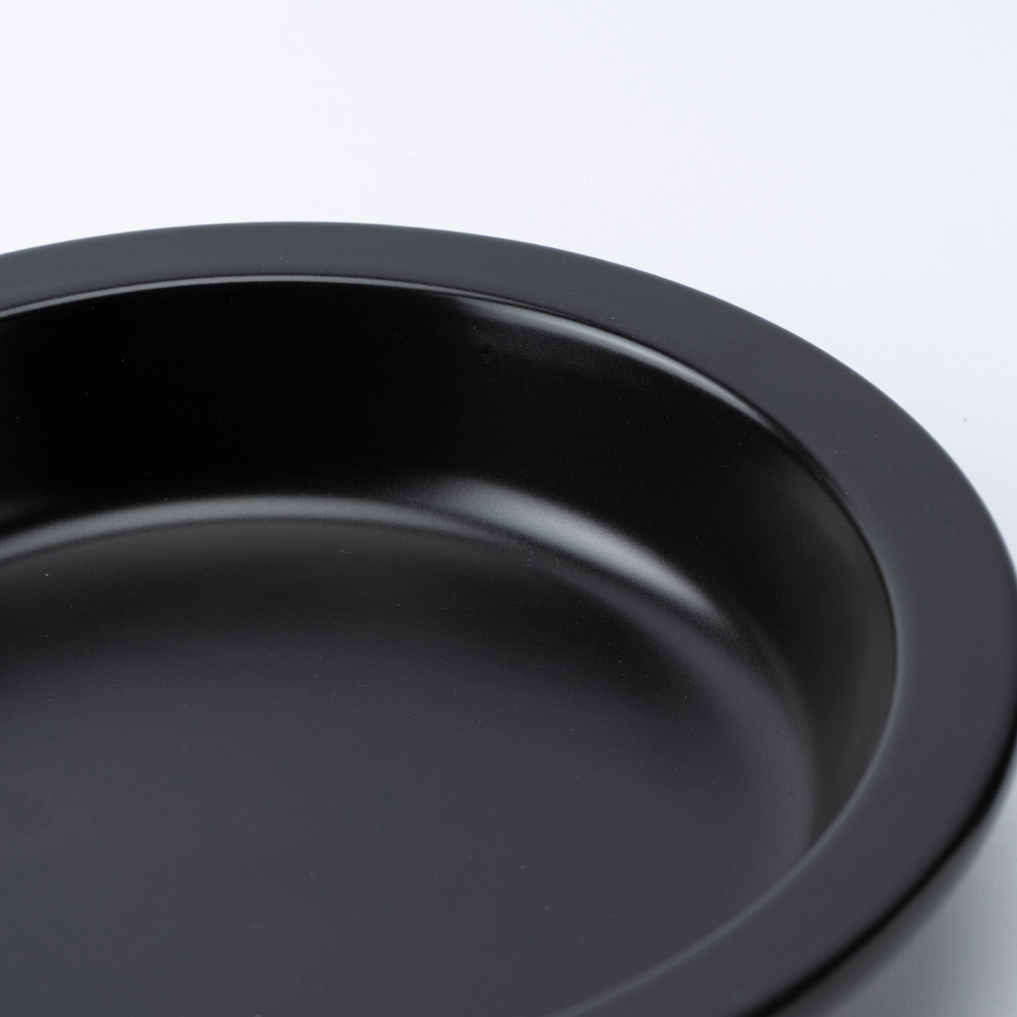 PETARI Shallow Donabe Pot 9.4 IN