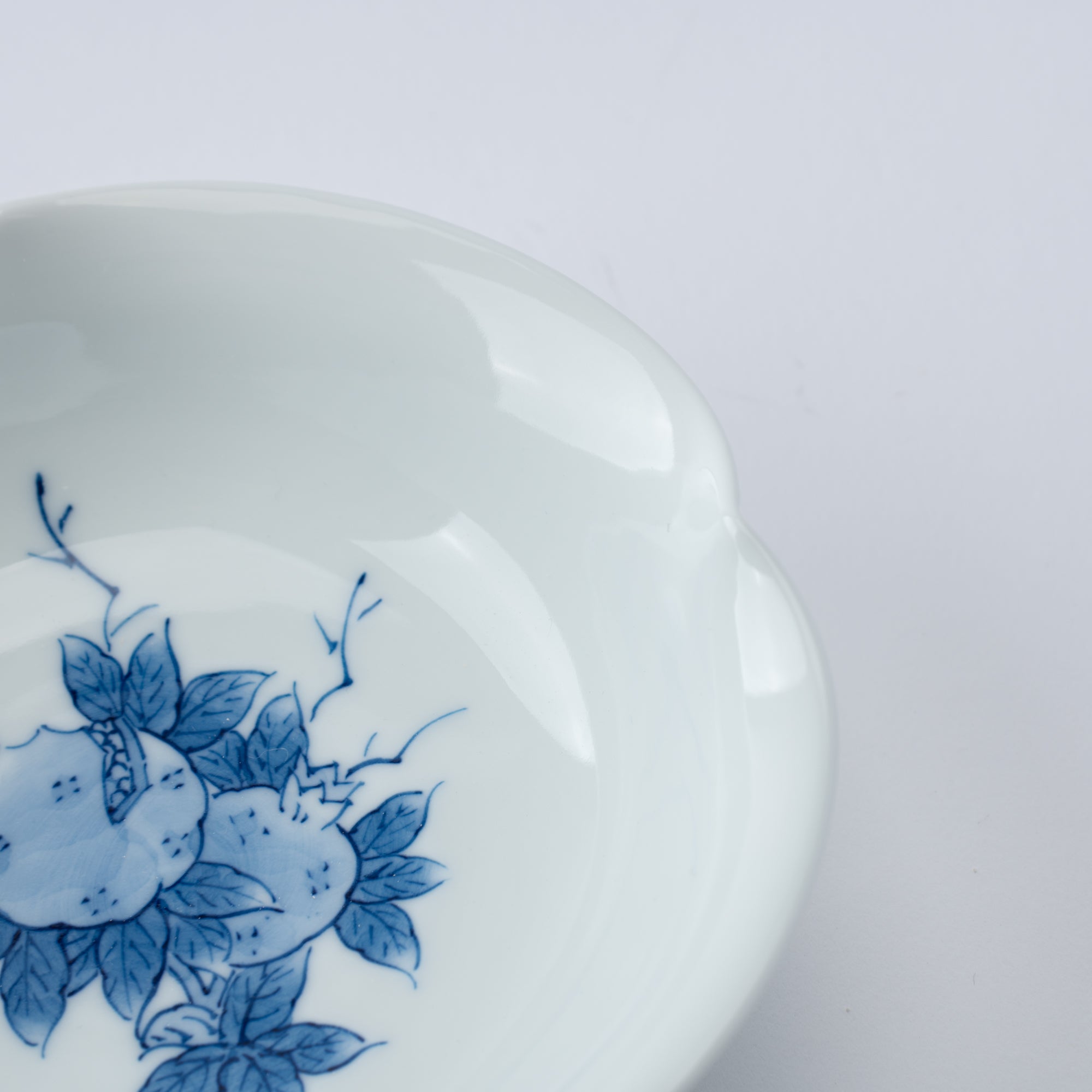 Tazón pequeño de kobachi de granada