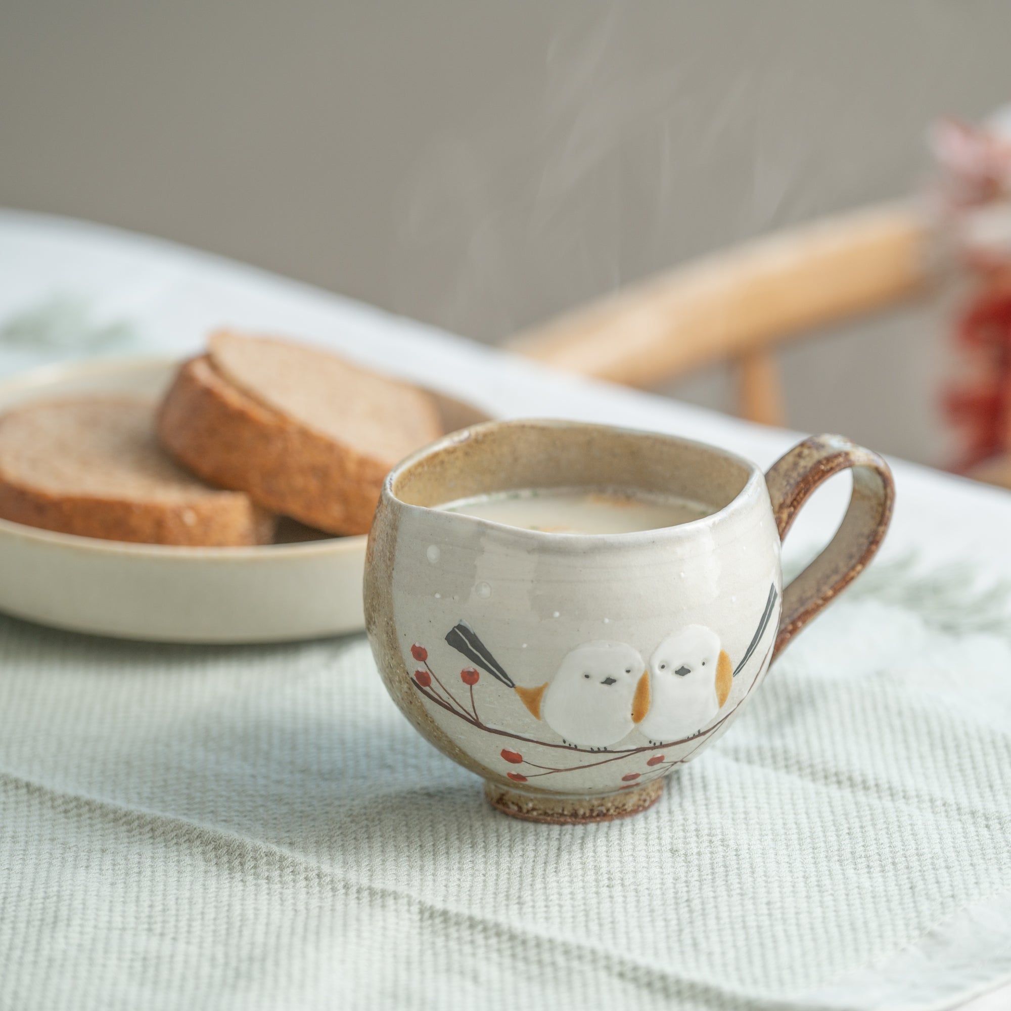Animals in Sunny Spot Round Mug